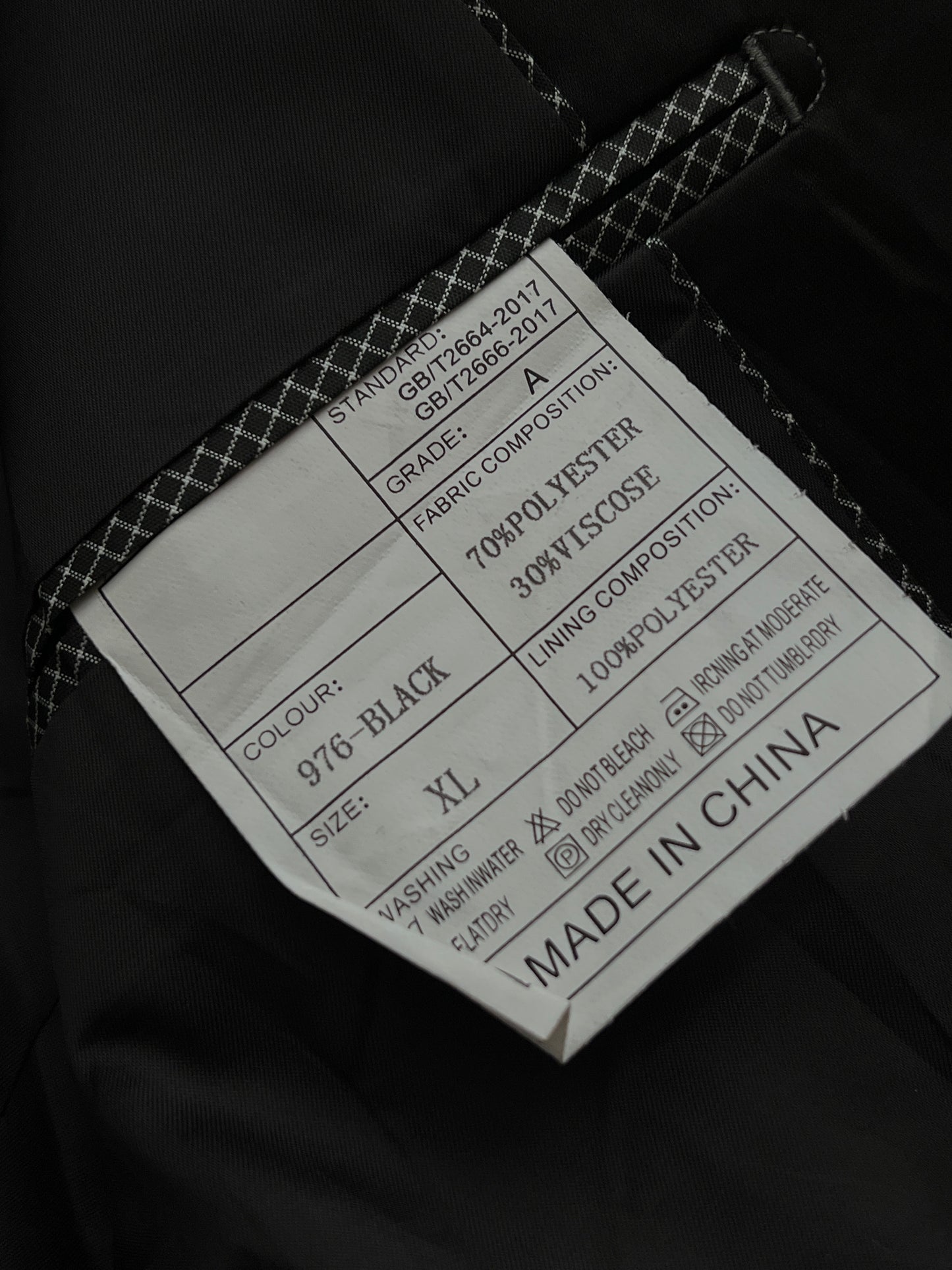 CALVIN KLEIN BLACK BLAZER (M)