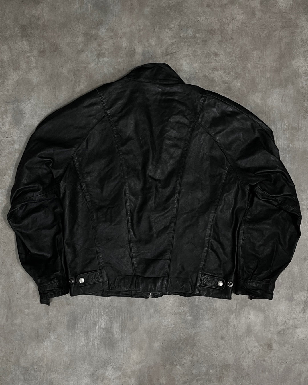 BLACK BOMBER LEATHER JACKET (M)