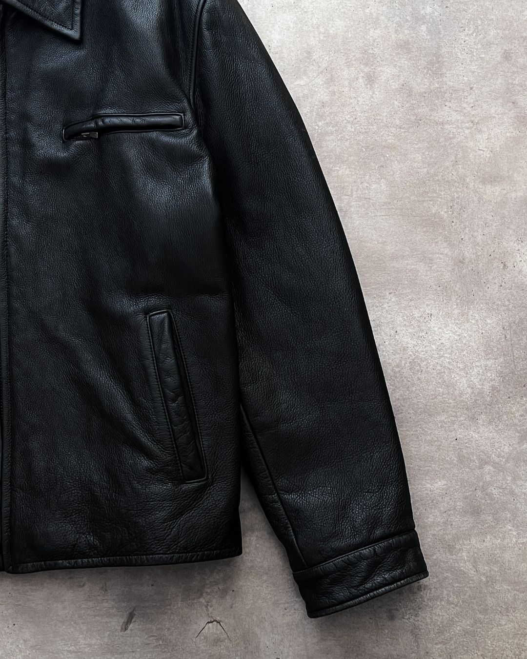 LEATHER GUESS JACKET (L)