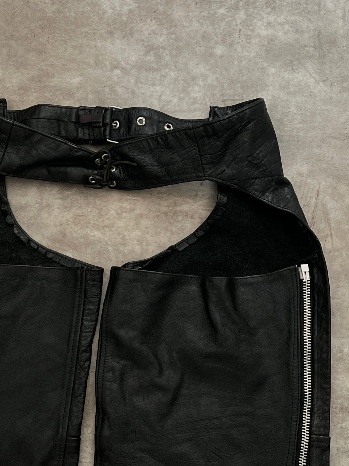 Cowboy Chaps (L)