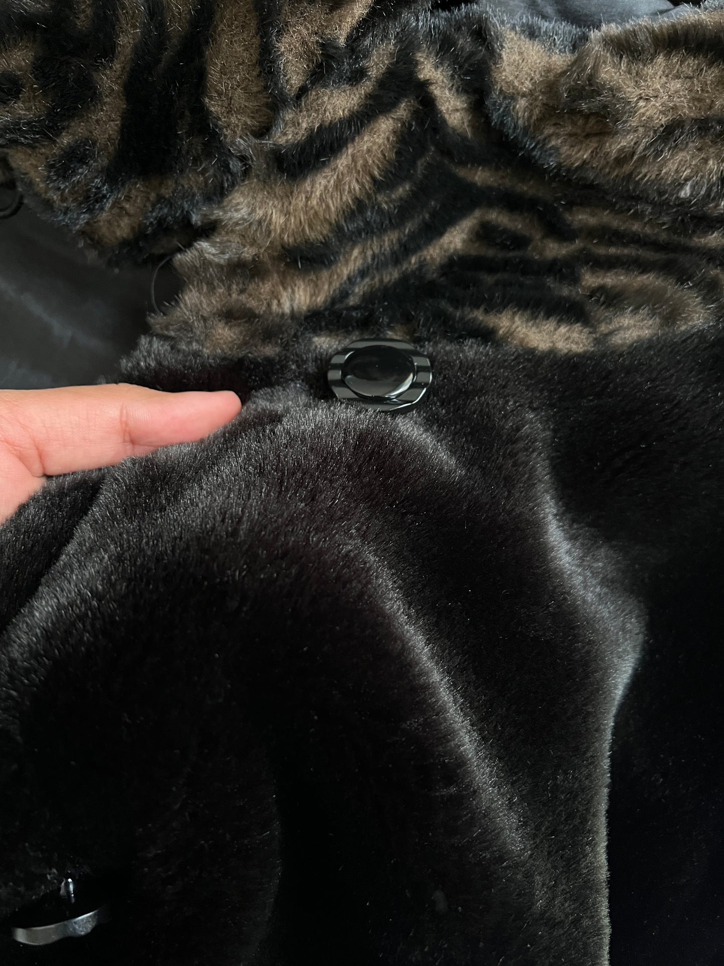 Abrigo de Lujo Faux Fur (XL)