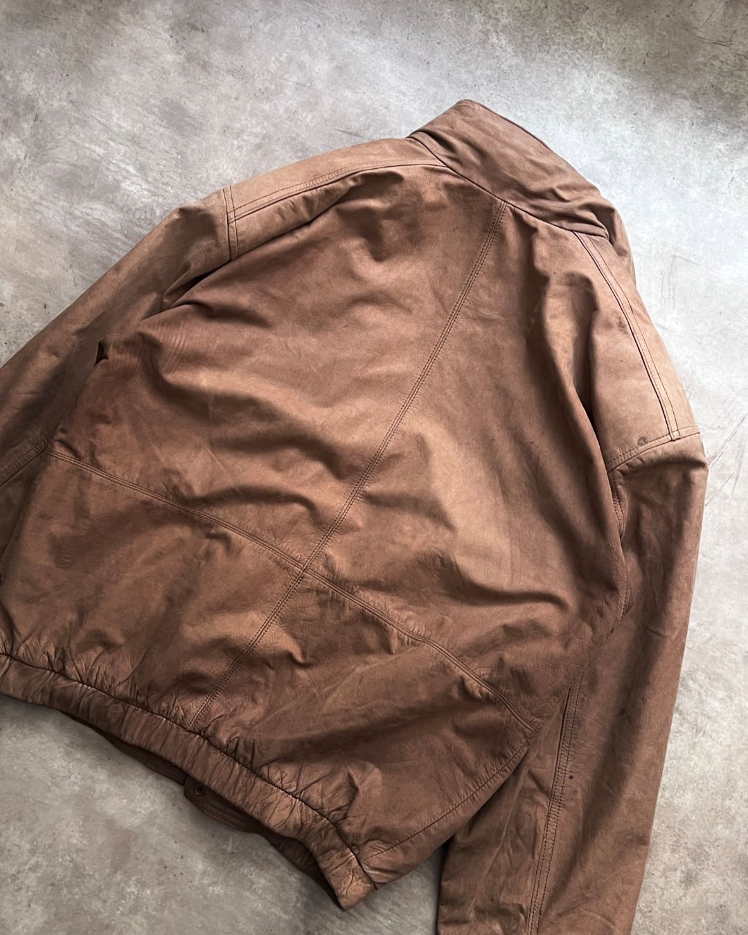BOMBER LEATHER JACKET (S)