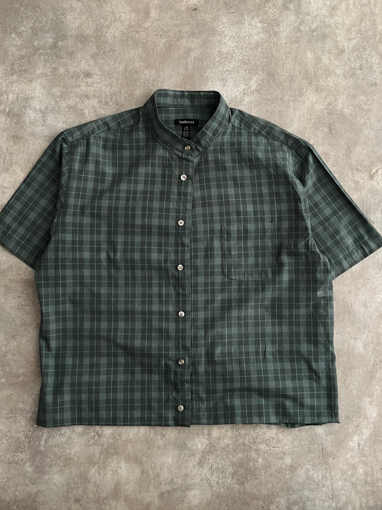Casual Shirt / Boxy Fit (L)