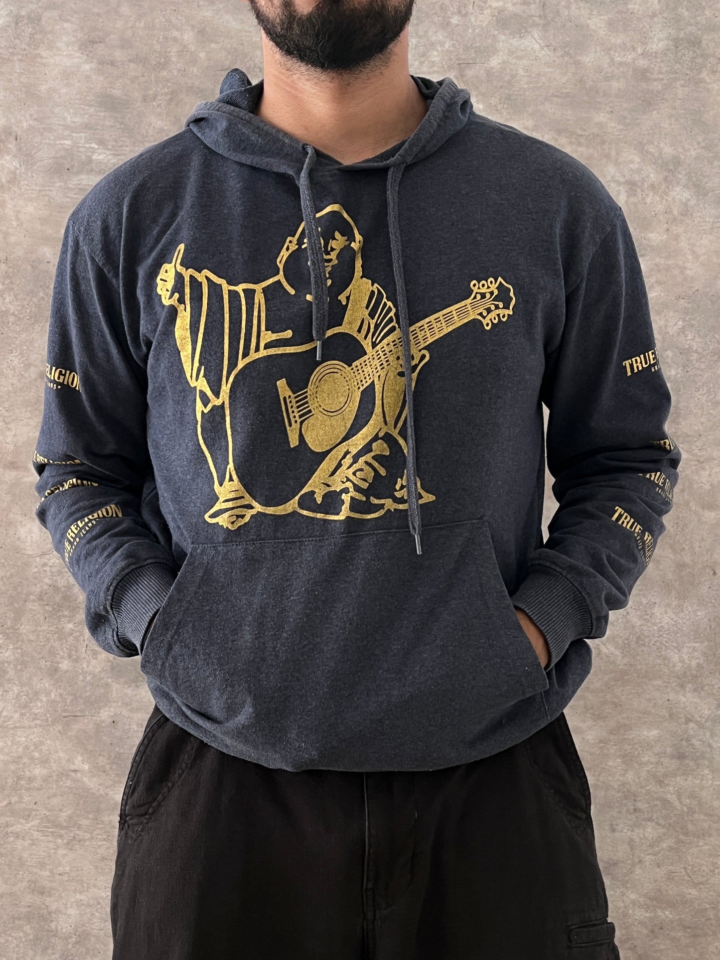 TRUE RELIGION SWEATER (L)