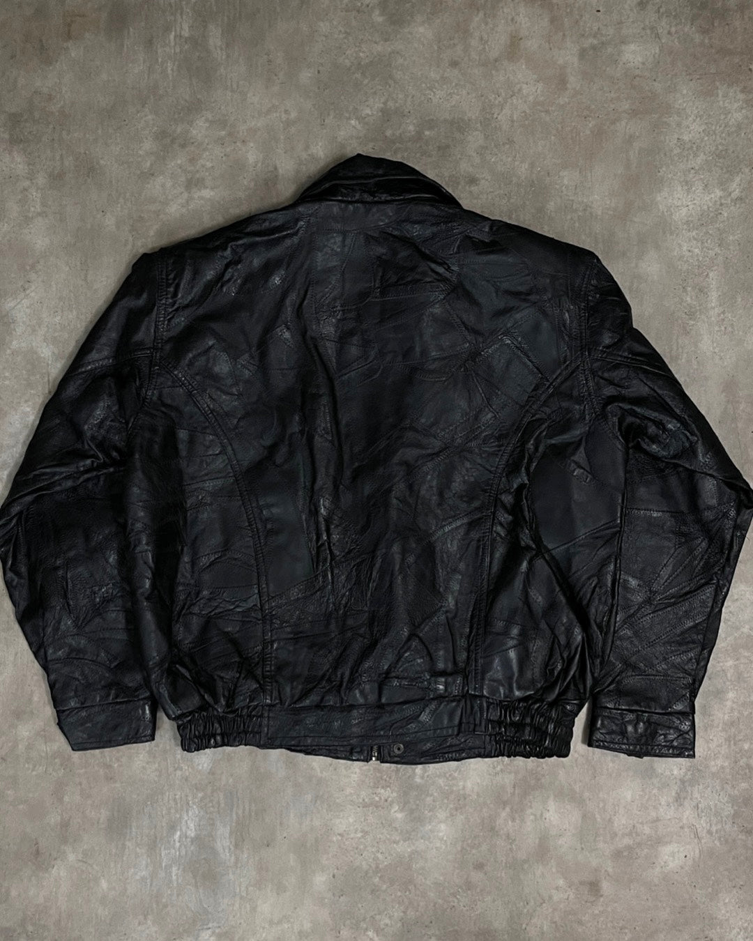 BLACK BOMBER LEATHER JACKET (L)
