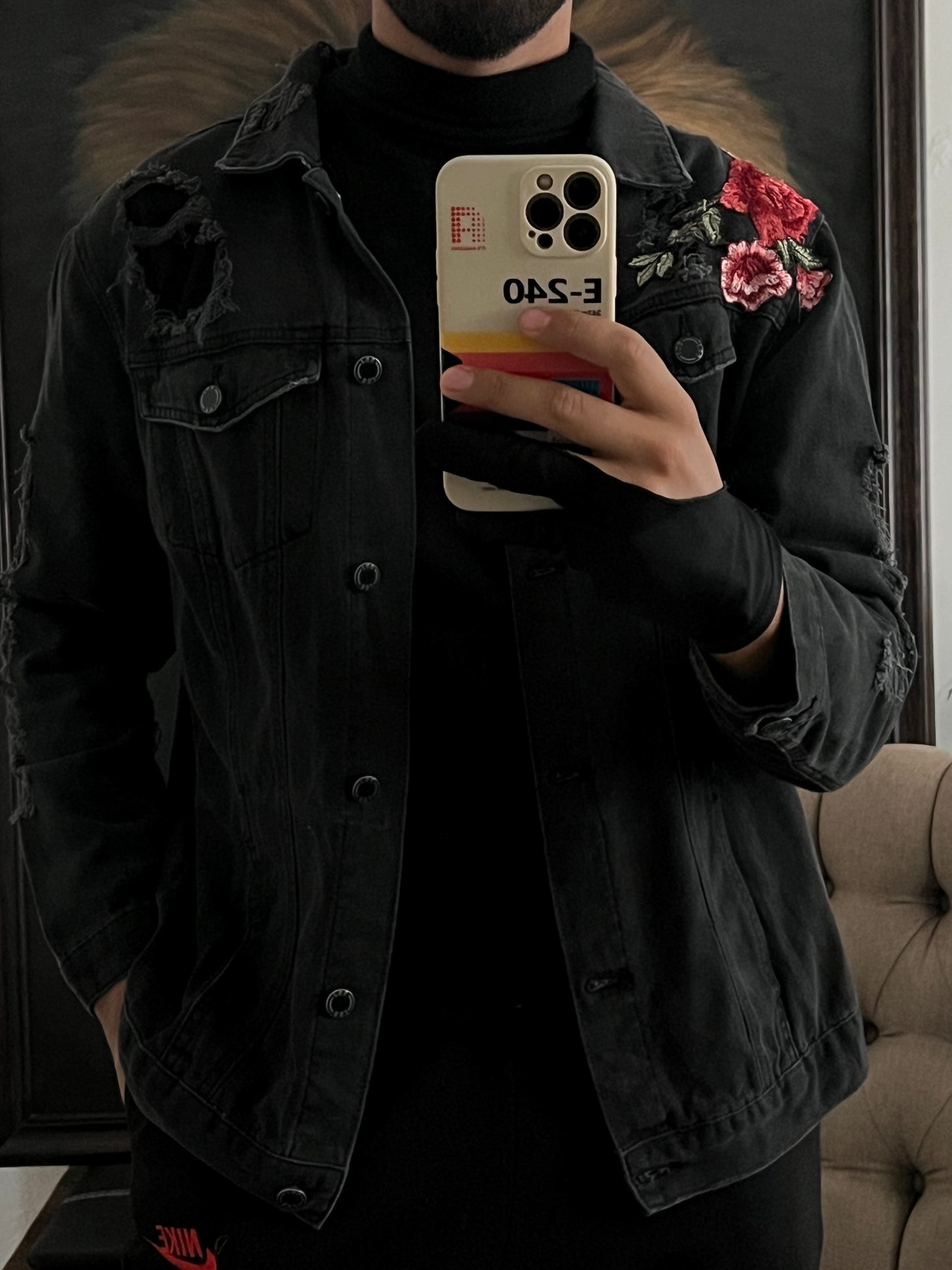 Bomber jacket talla M bordada