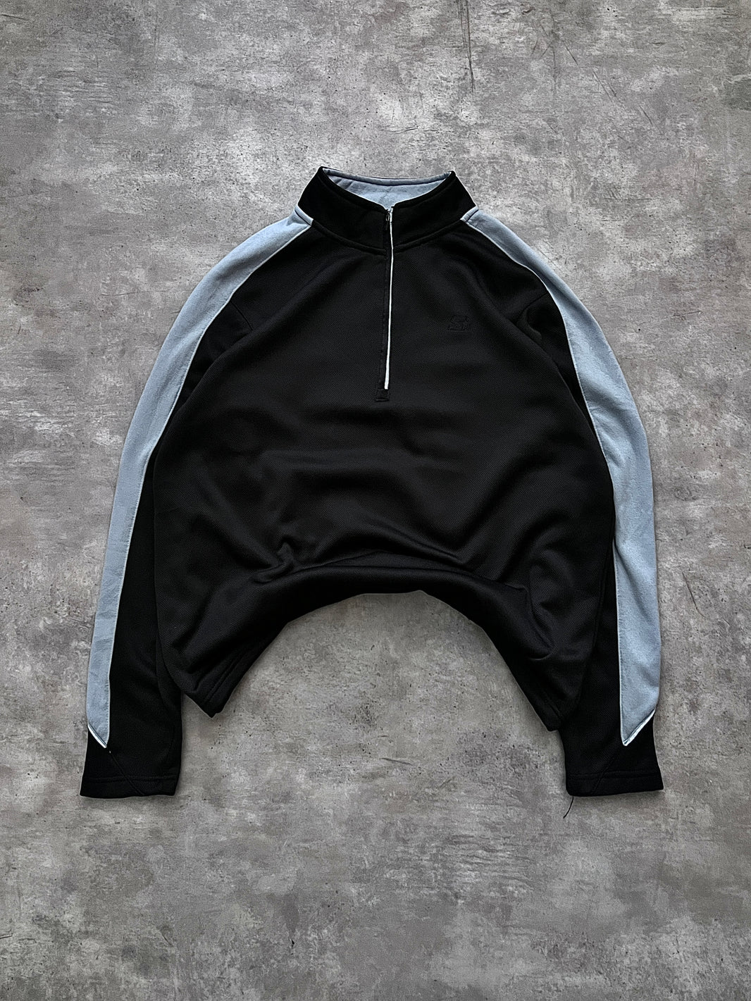 STARTER SWEATSHIRT (L)