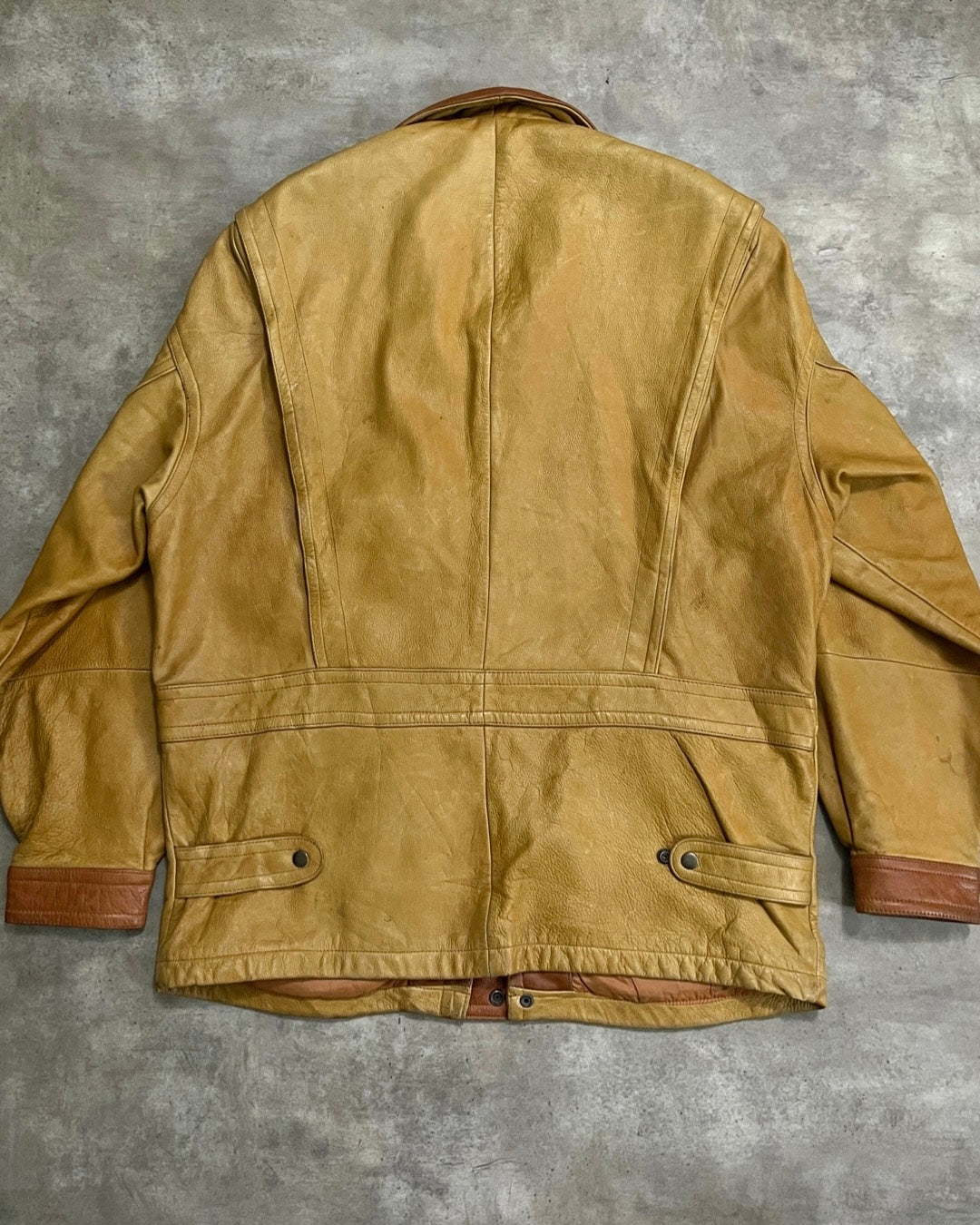 CAMEL LEATHER JACKET (XL)