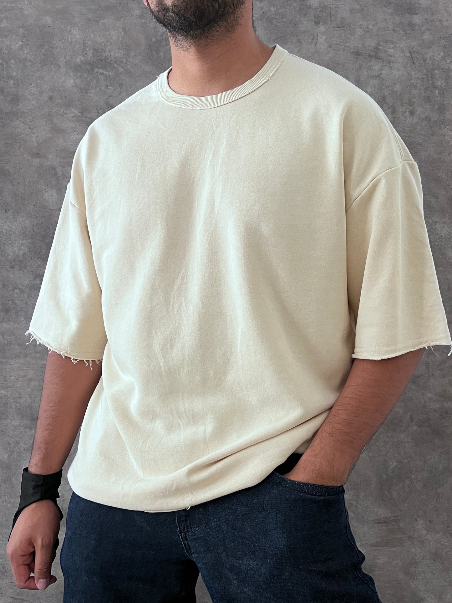 TEE CREAM OVERSIZE (L)