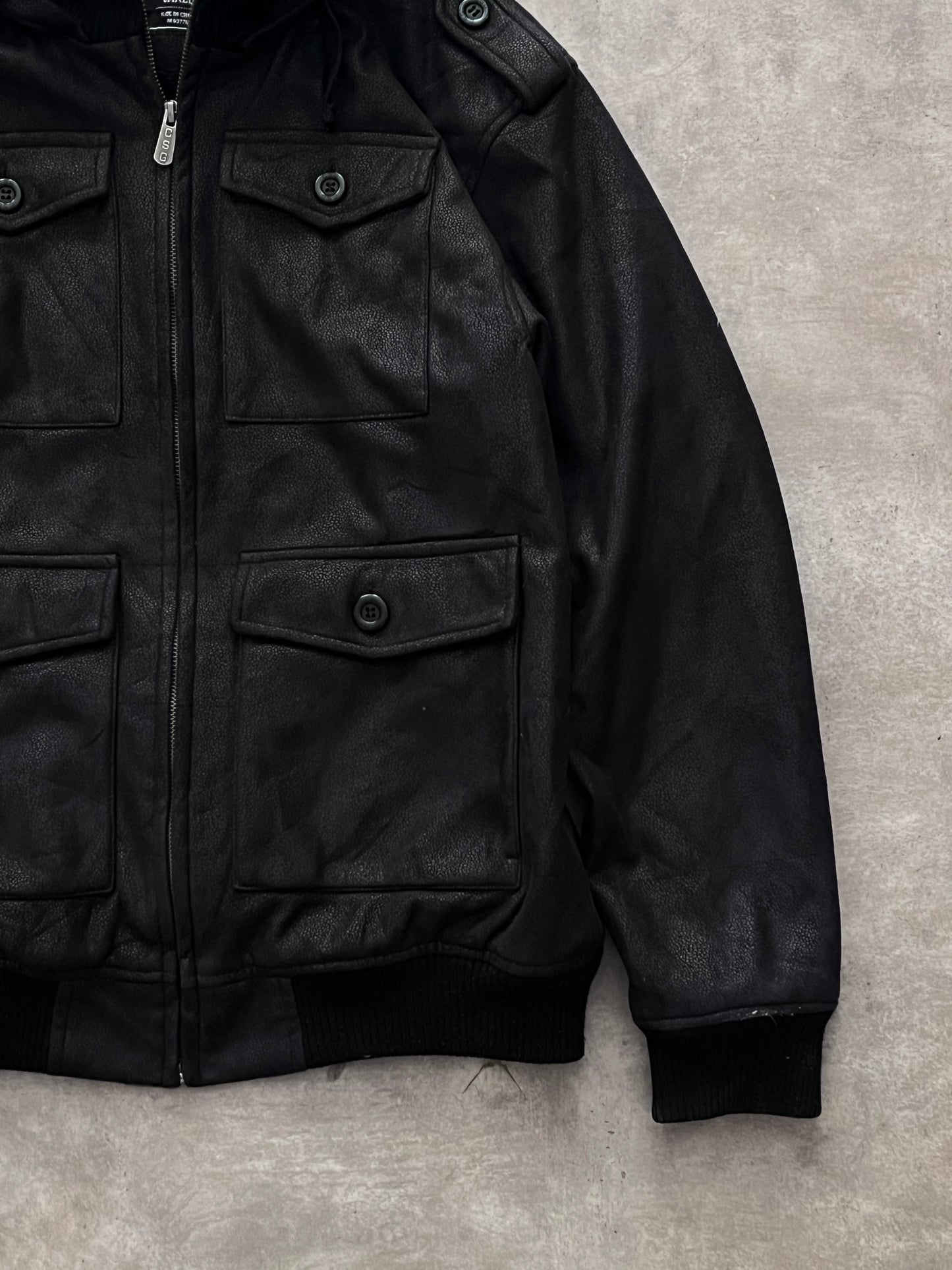 BLACK JACKET (S)