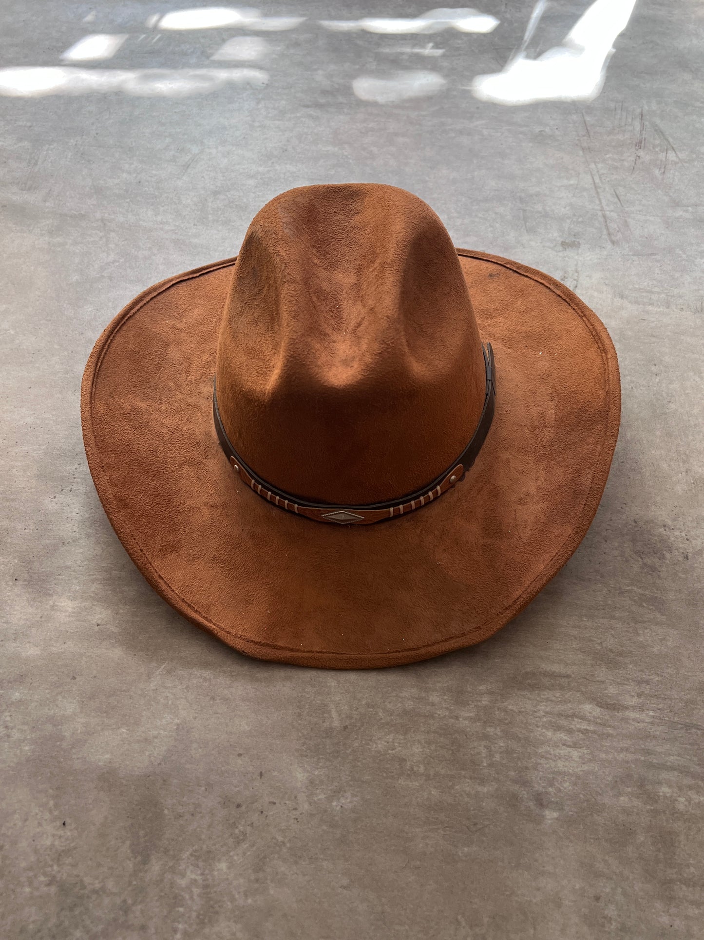 LEATHER HAT (M)