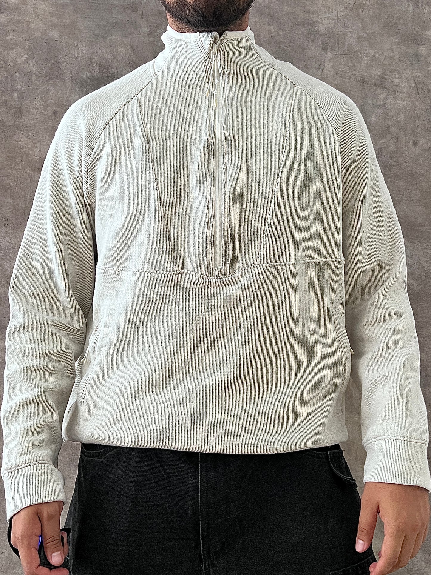 HALF ZIP SWEATSHIRT (XL)