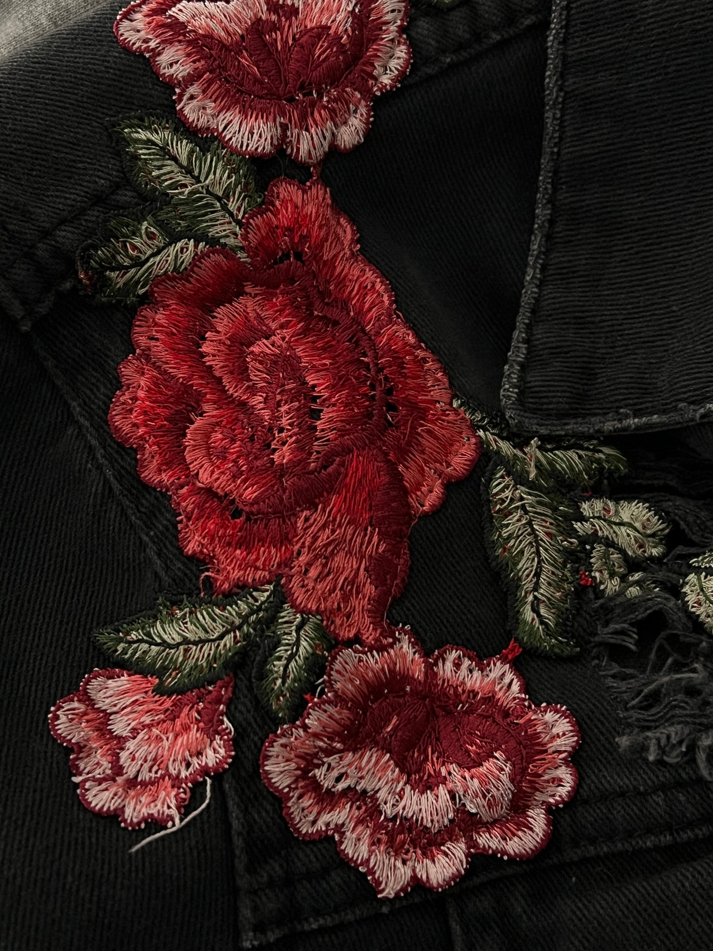 Bomber jacket talla M bordada