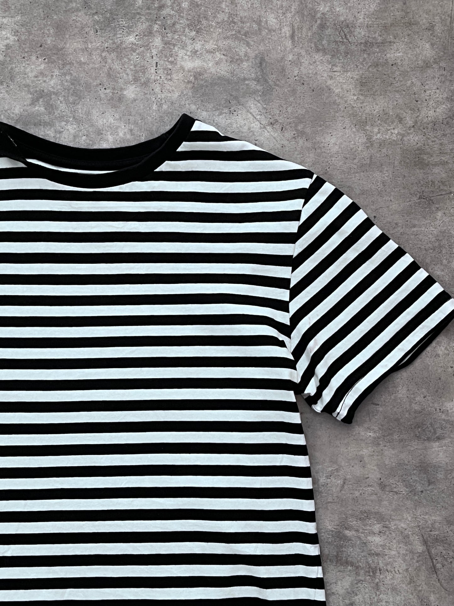 TEE STRIPED BLACK/WHITE (M)