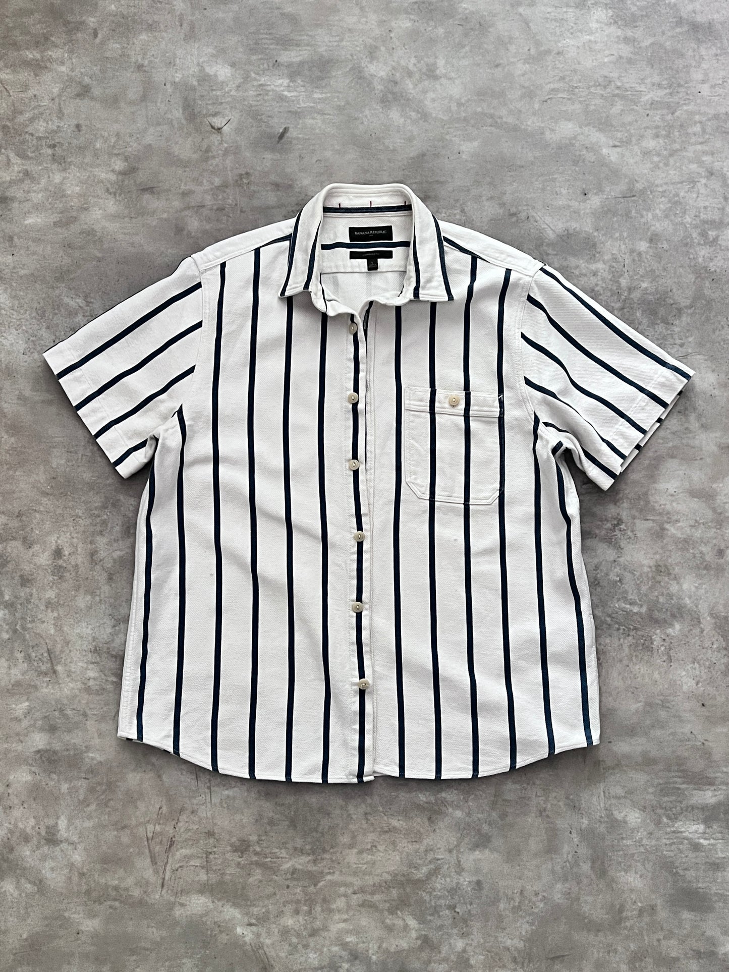 SHIRT BANANA REPUBLIC (L)