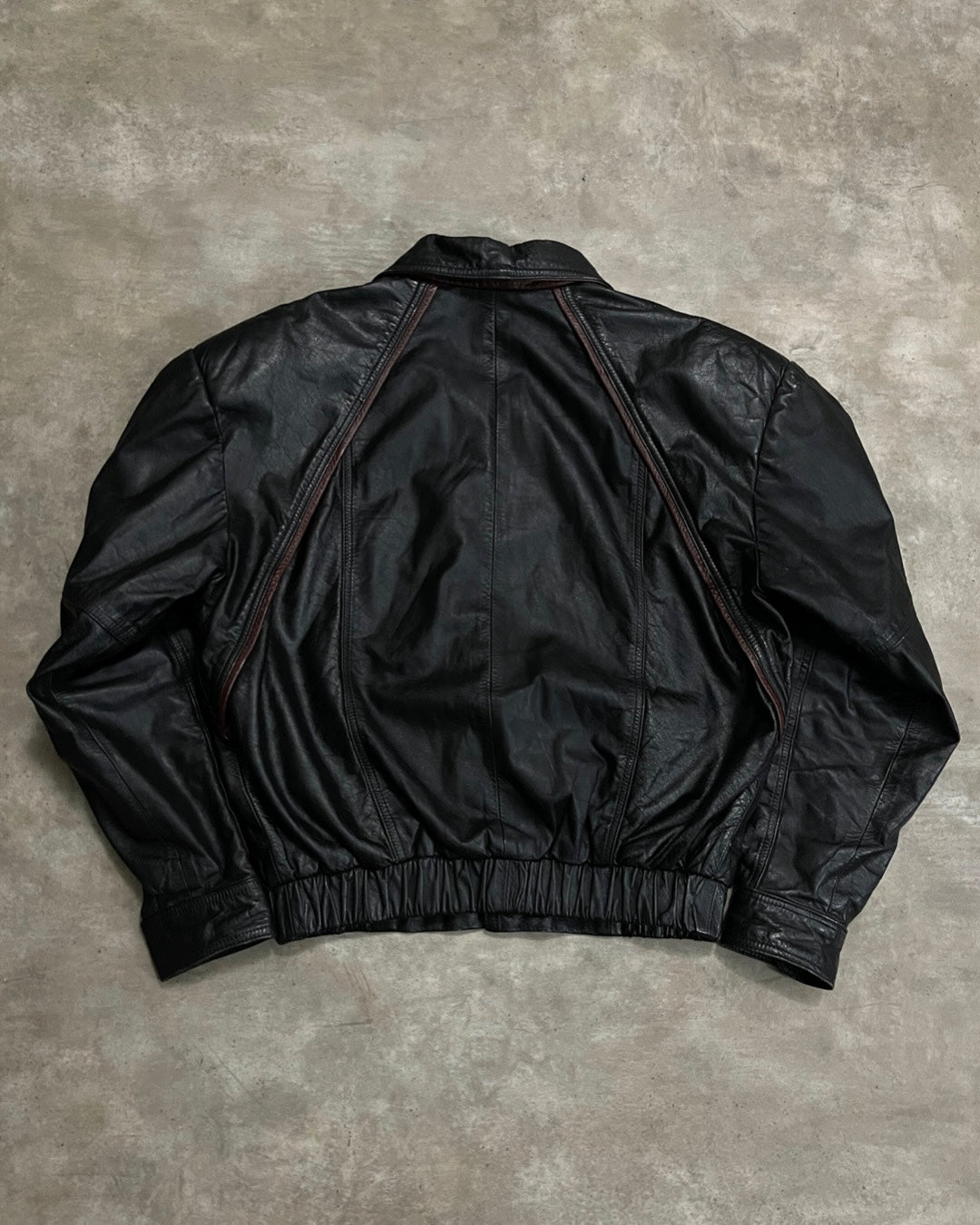 LEATHER BOMBER JACKET (S)