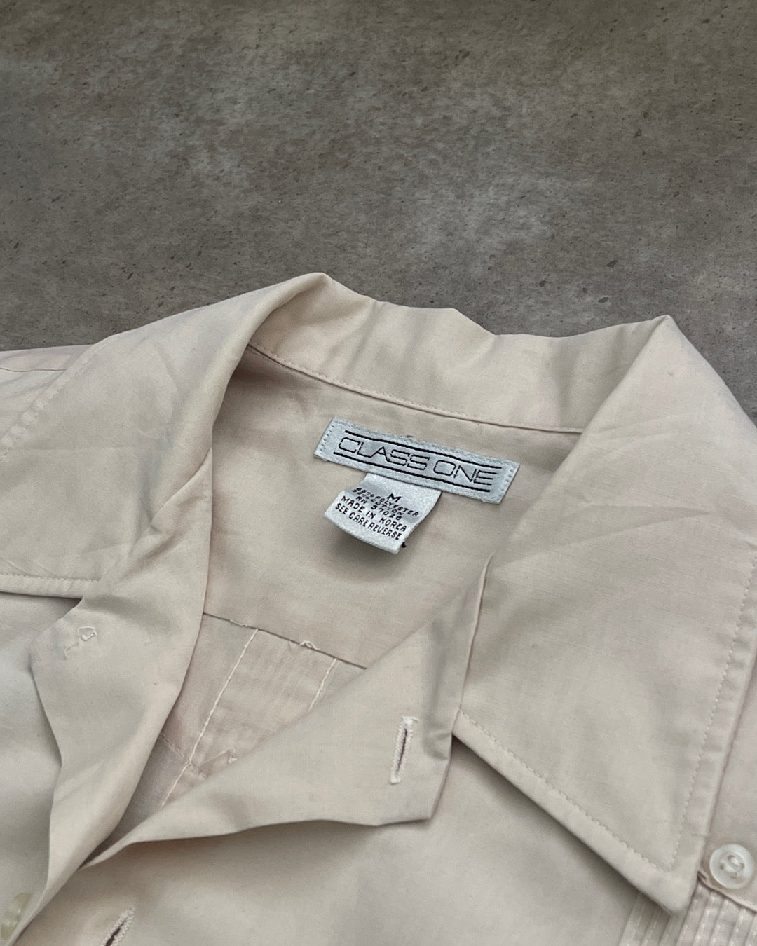 CLASS ONE GUAYABERA SHIRT (M)