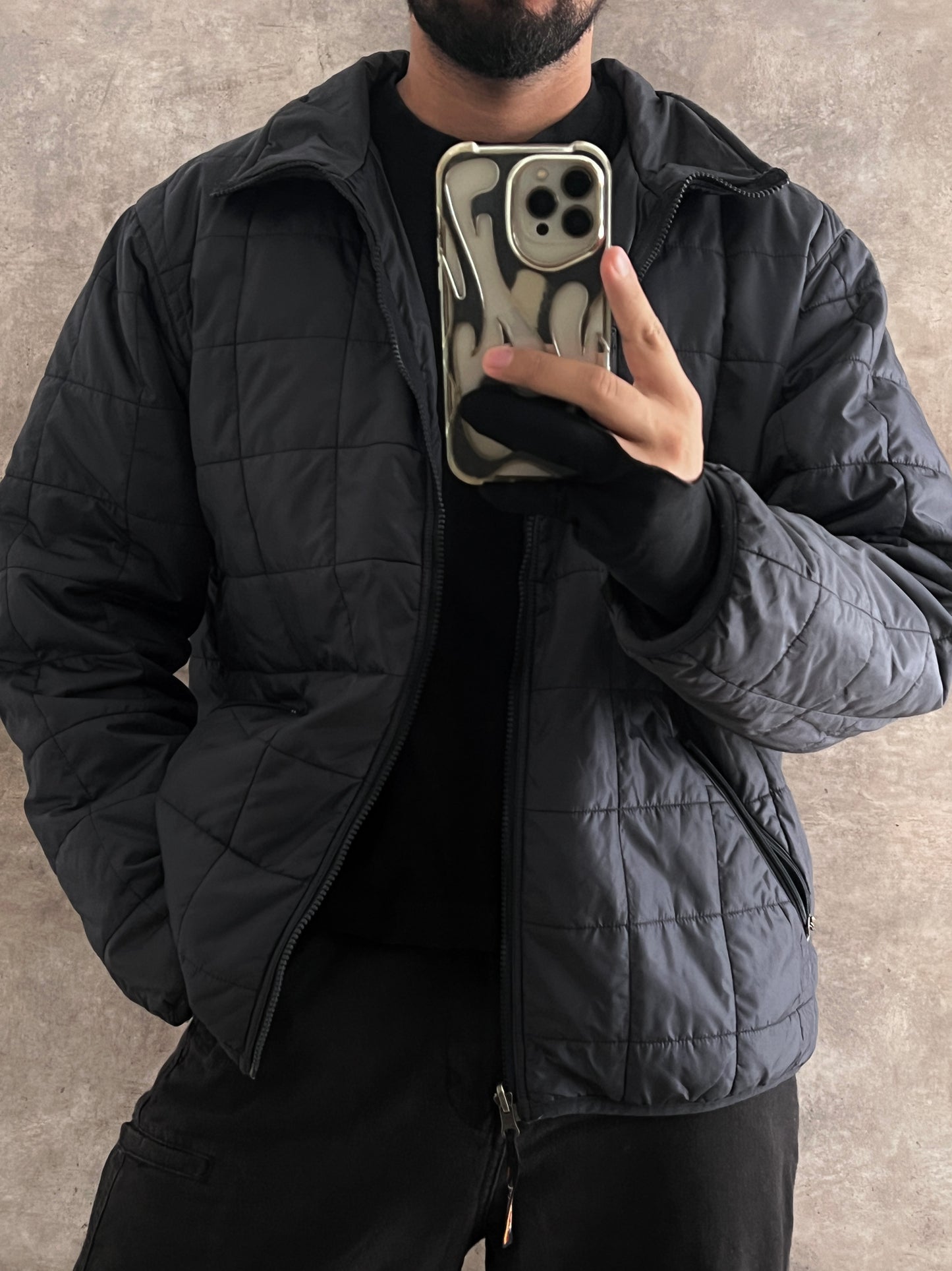 PUFFER JACKET (L)