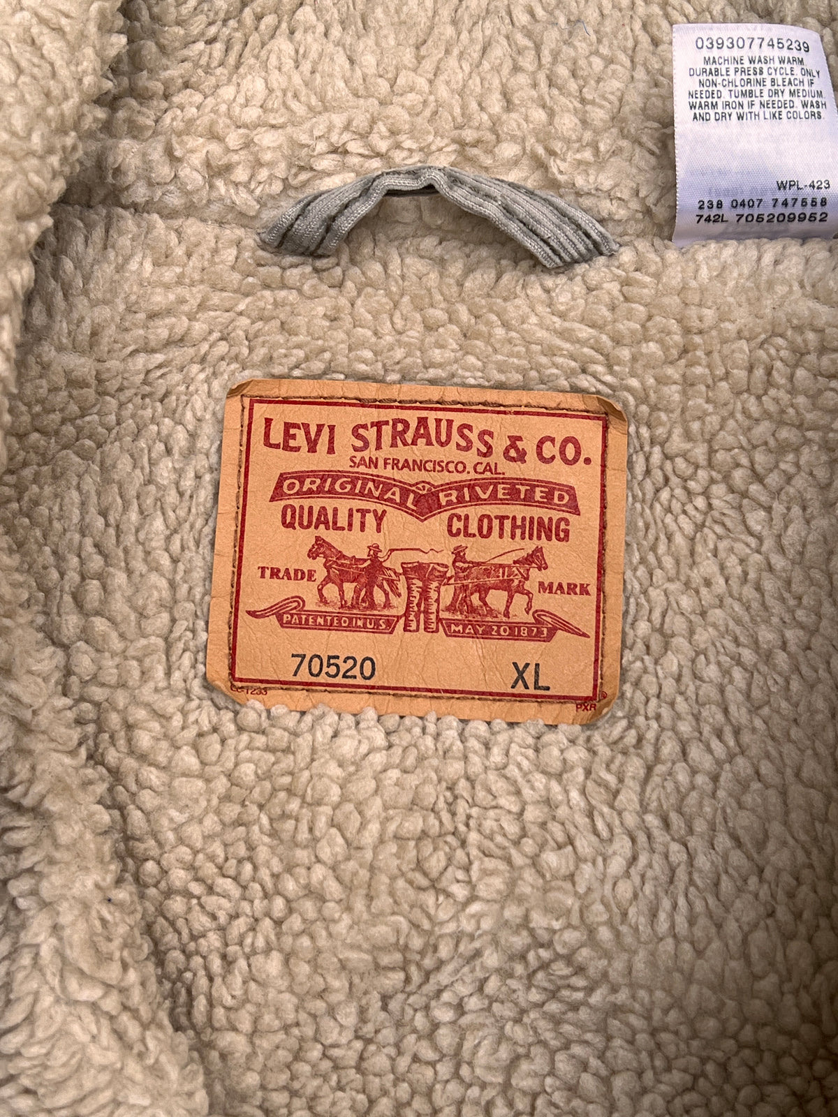 Trucker sherpa Jacket Levi’s (XL)
