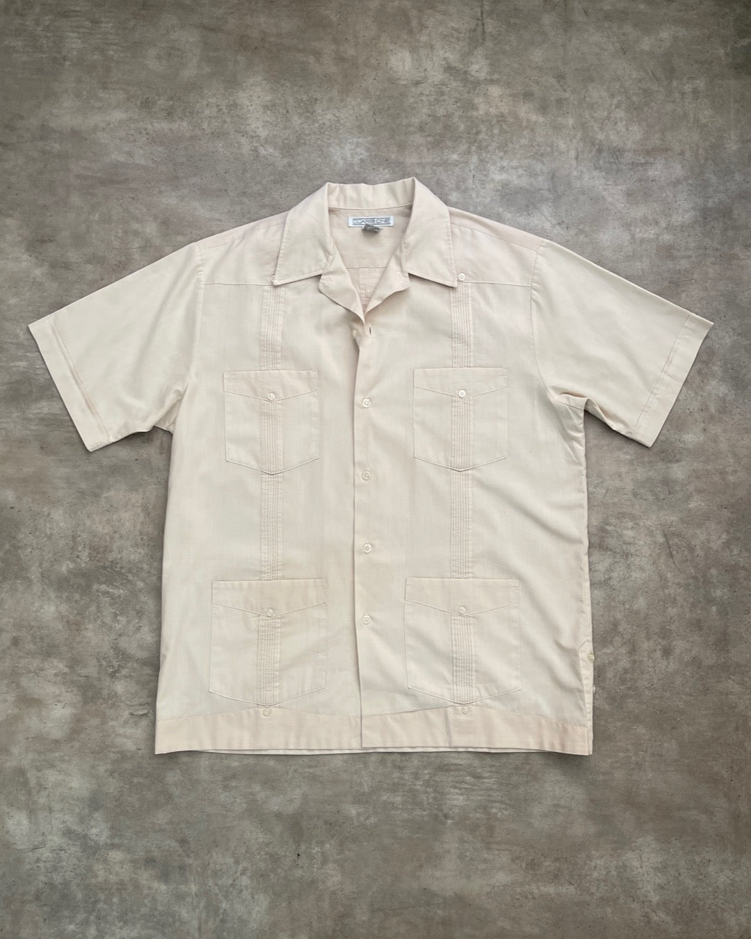 CLASS ONE GUAYABERA SHIRT (M)