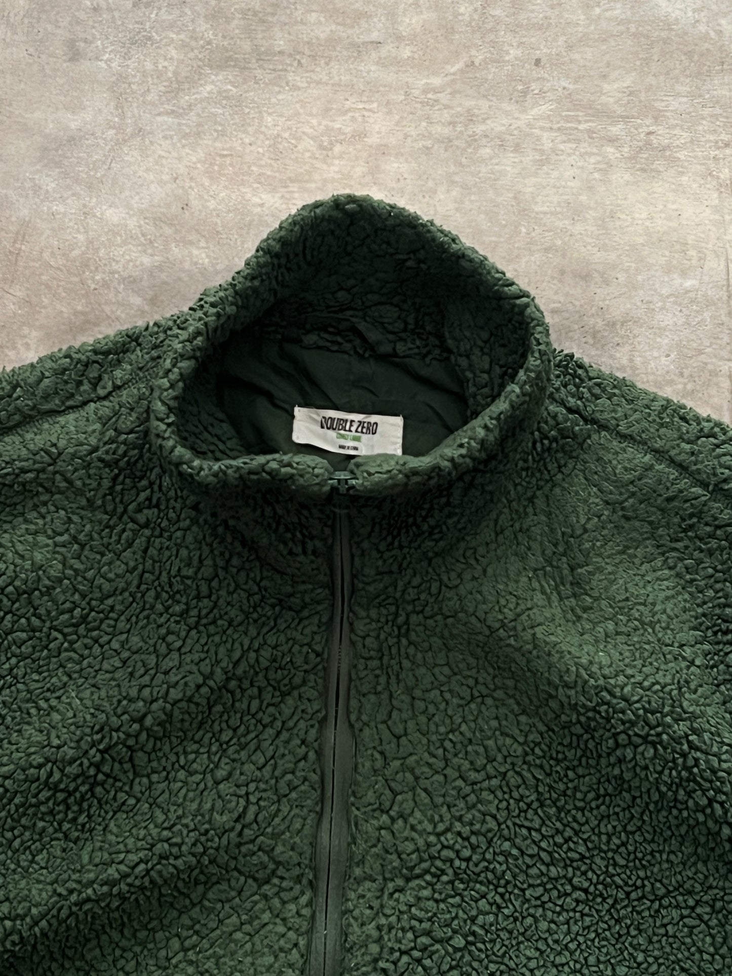 GREEN SWEATER BOXY FIT. (S/M)