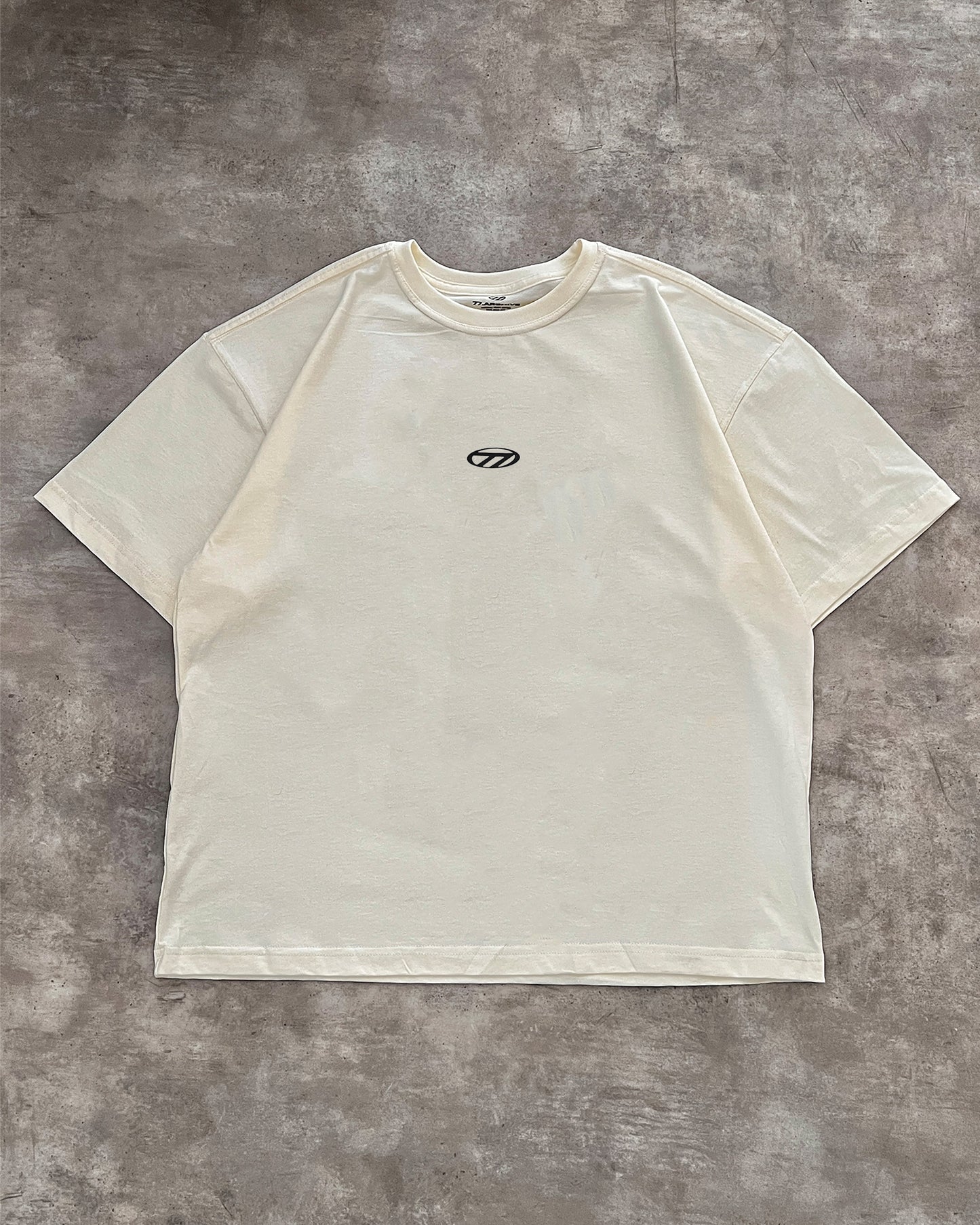 DIVINE PROTECTION TEE 77 ORIGINALS (M/L)