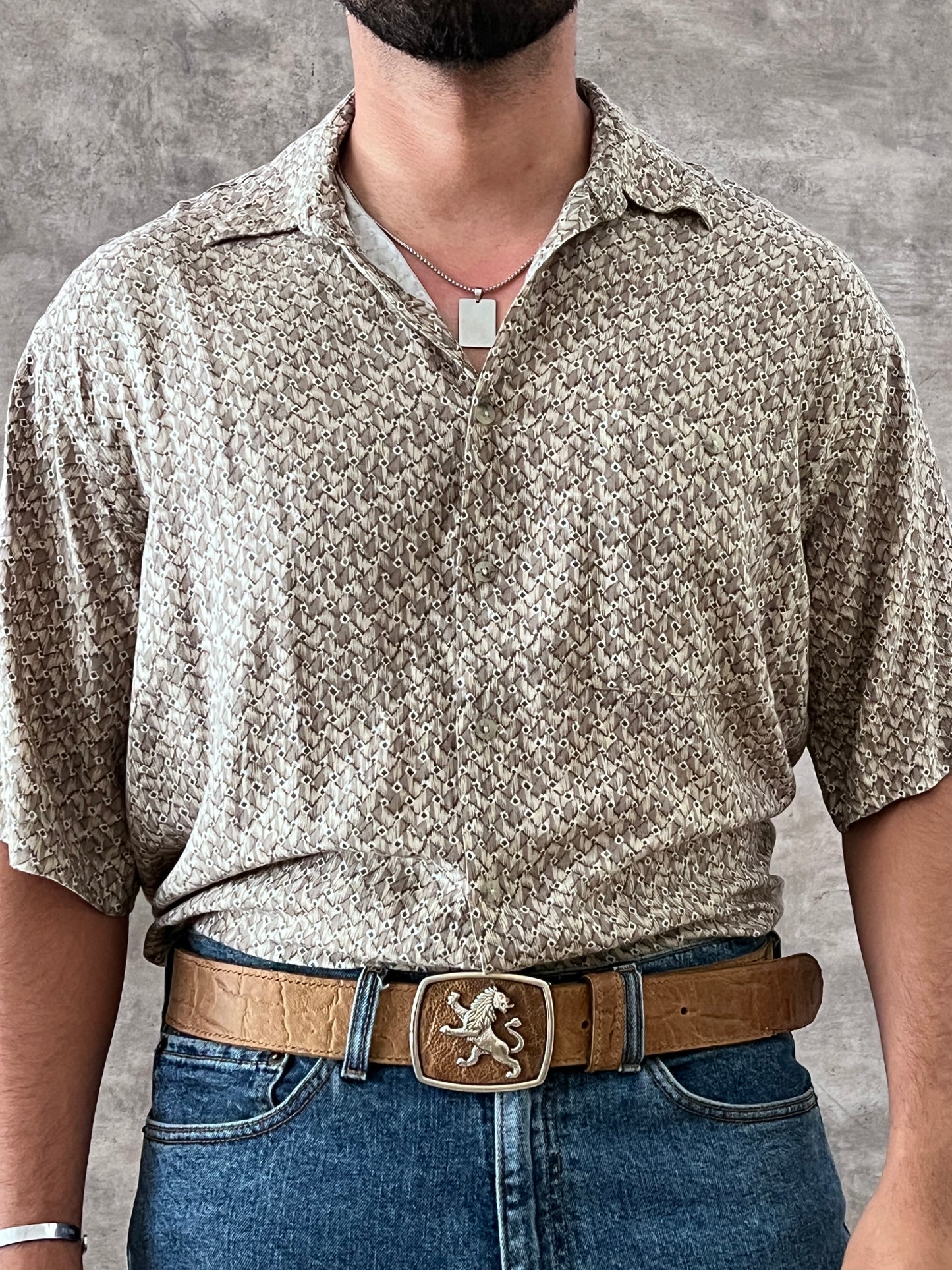 PIERRE CARDIN SLEEVE SHIRT (L)