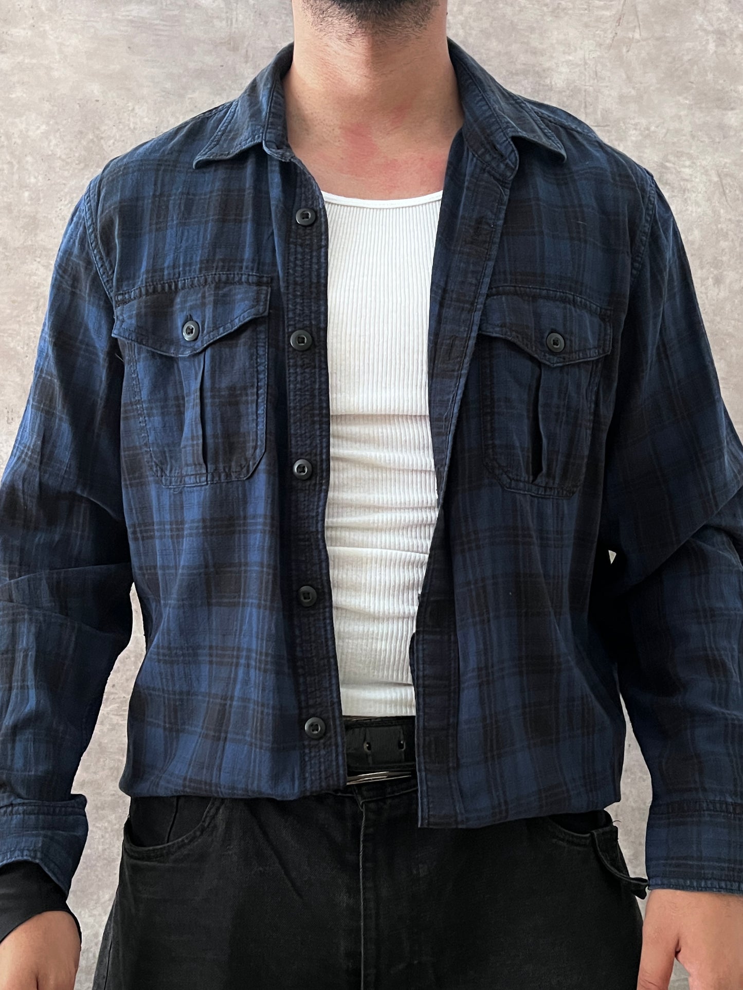 CONVERSE SHIRT CROPPED (M)