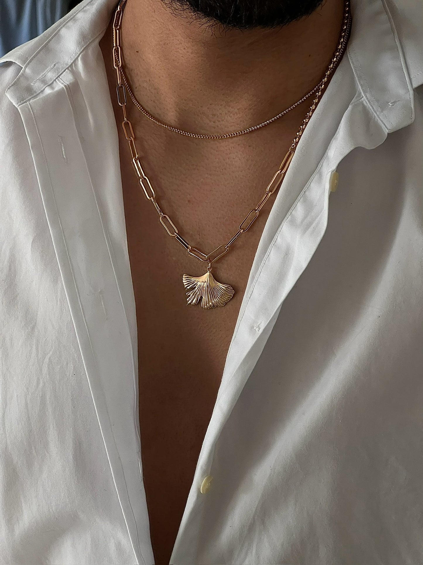 GOLD SEA NECKLACE