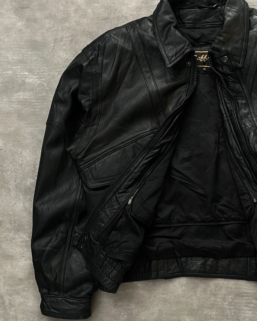 BOMBER LEATHER JACKET (M)