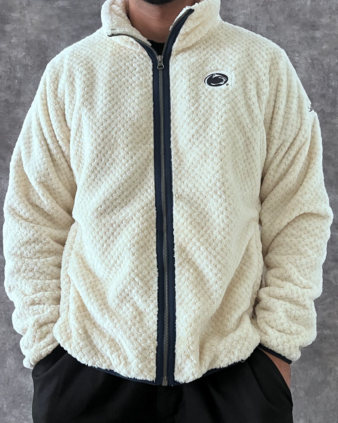 WHITE COLUMBIA (L)