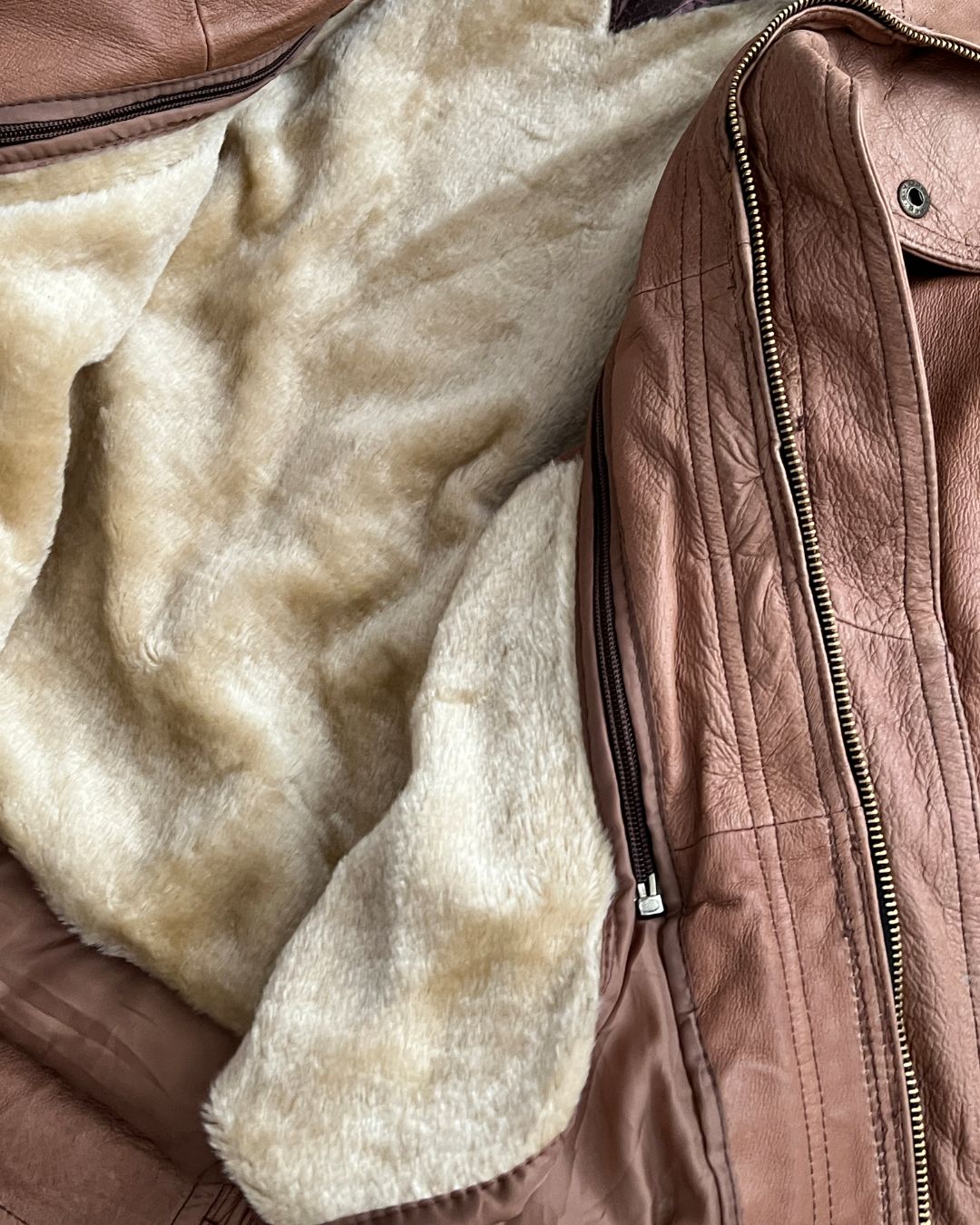 AIR FORCE BOMBER LEATHER JACKET (M)