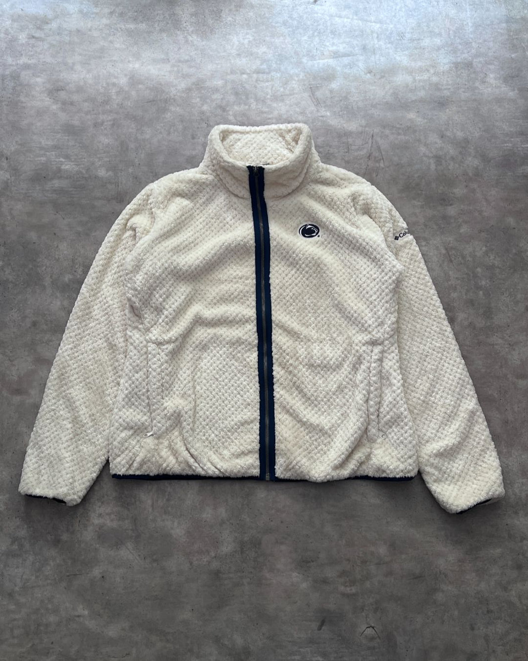 WHITE COLUMBIA (L)