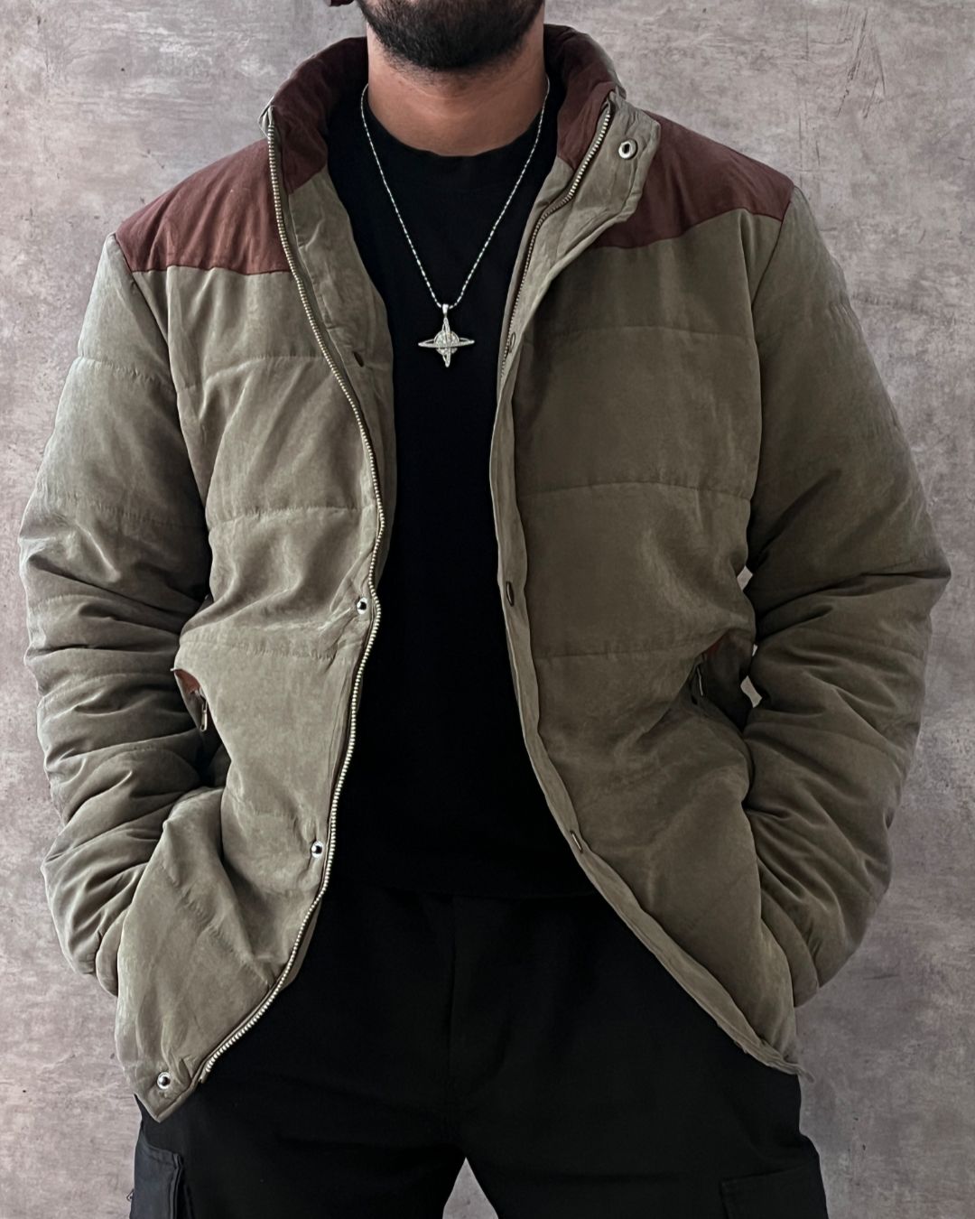 PUFFER JACKET (L)