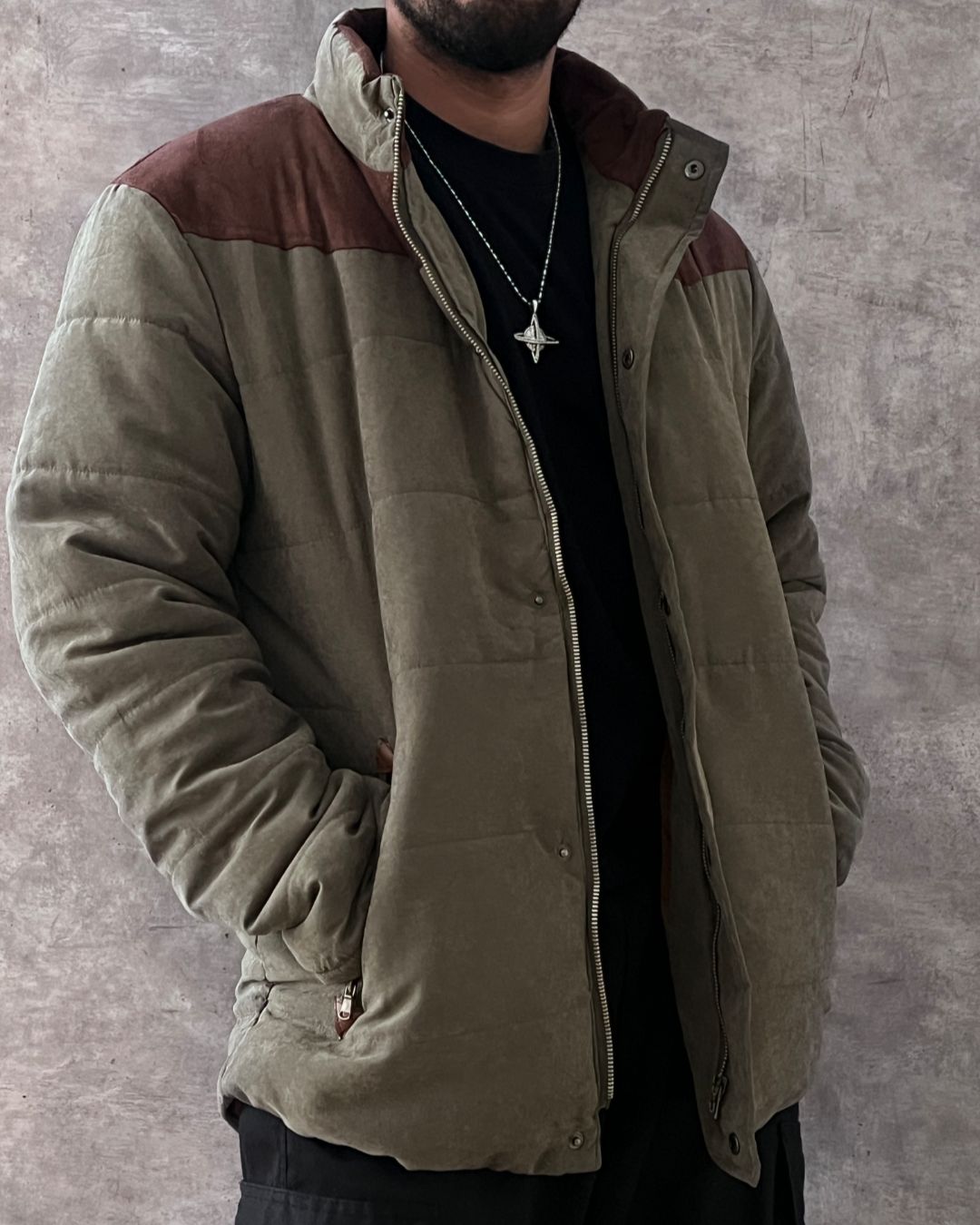 PUFFER JACKET (L)