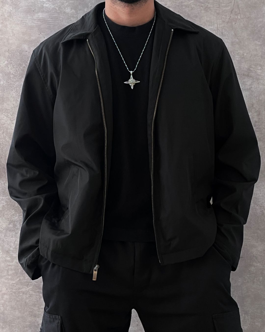 BLACK JACKT (L)