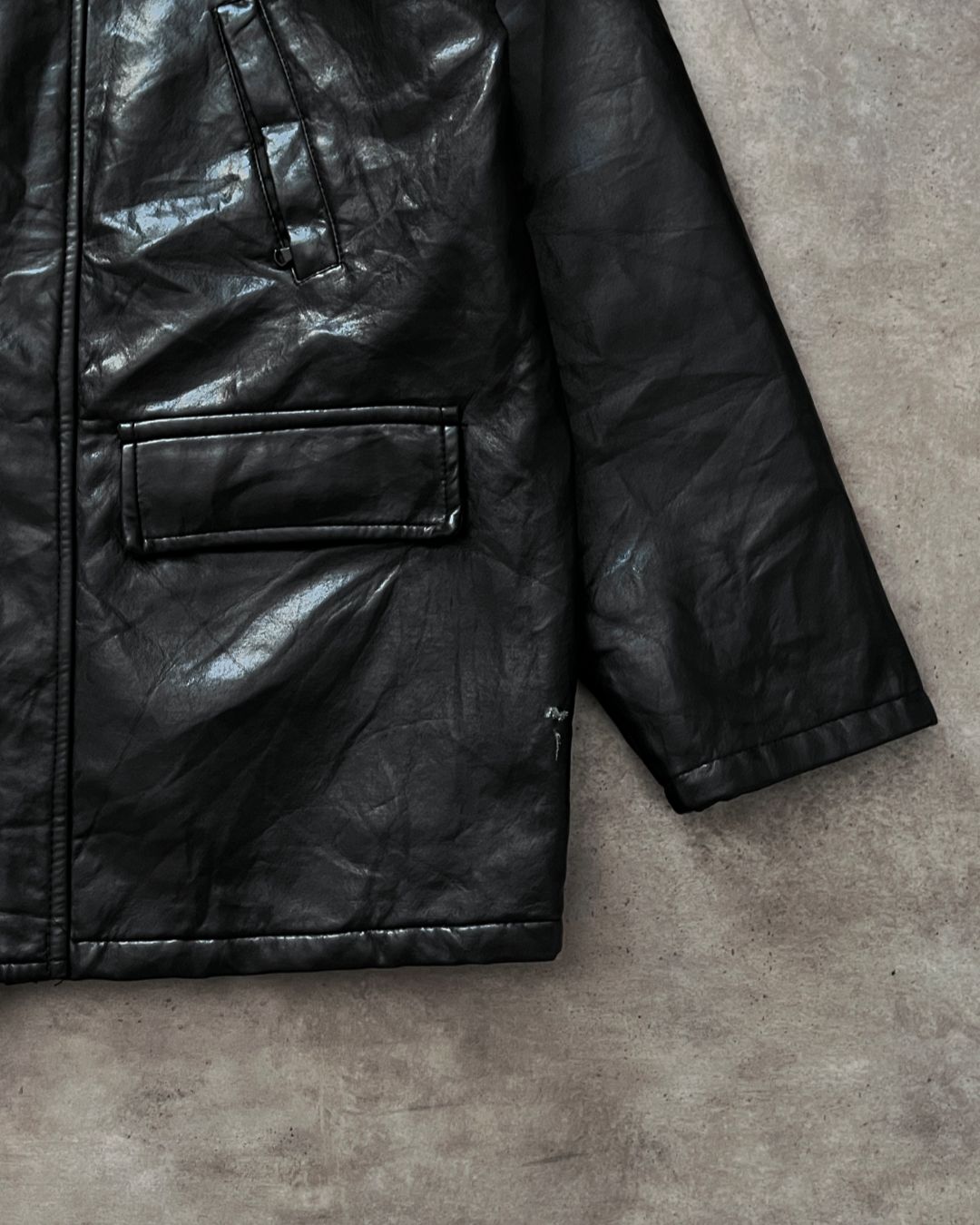 ITALIAN LEATHER JACKT (L)
