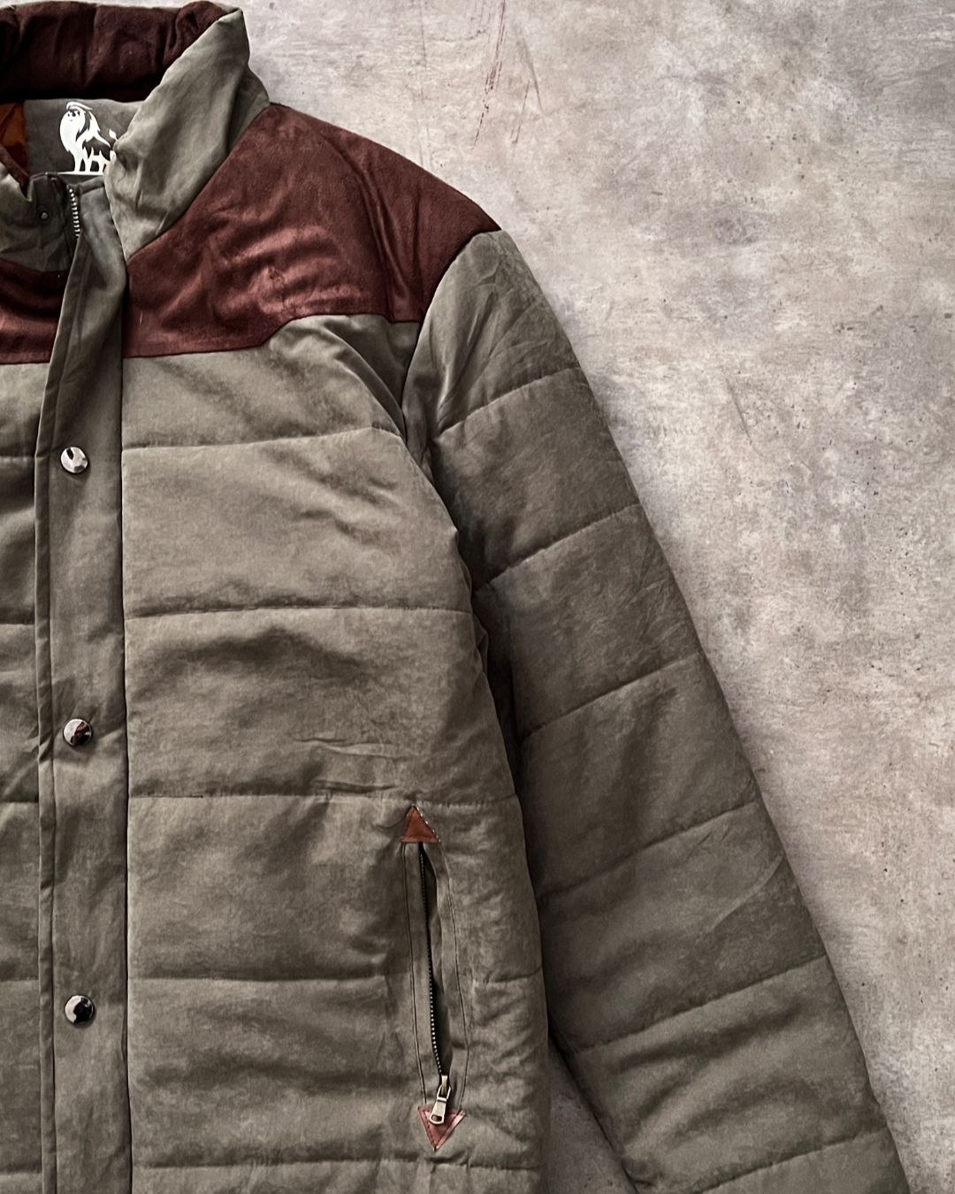 PUFFER JACKET (L)