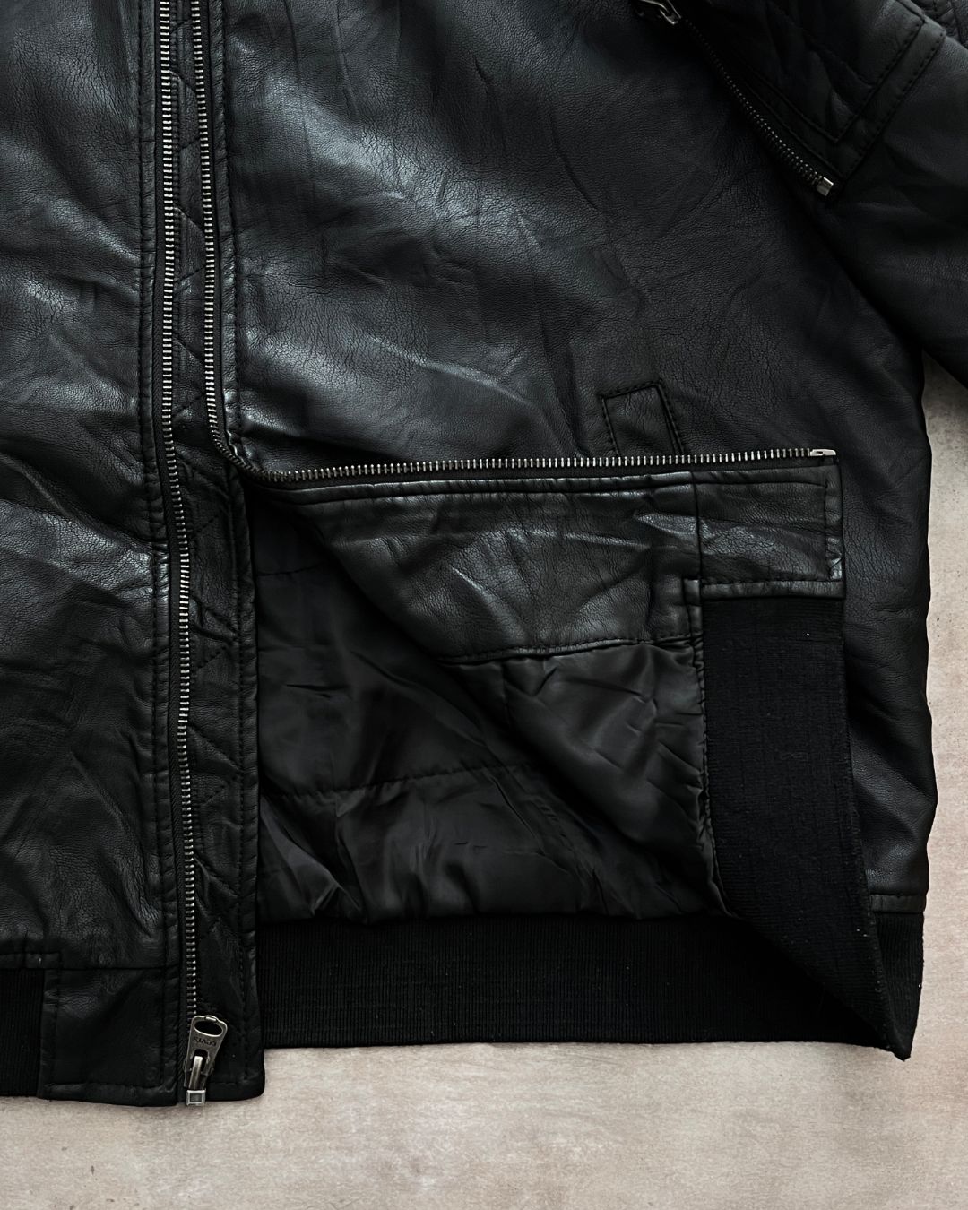 LEATHER JACKET LEVI'S (XL)