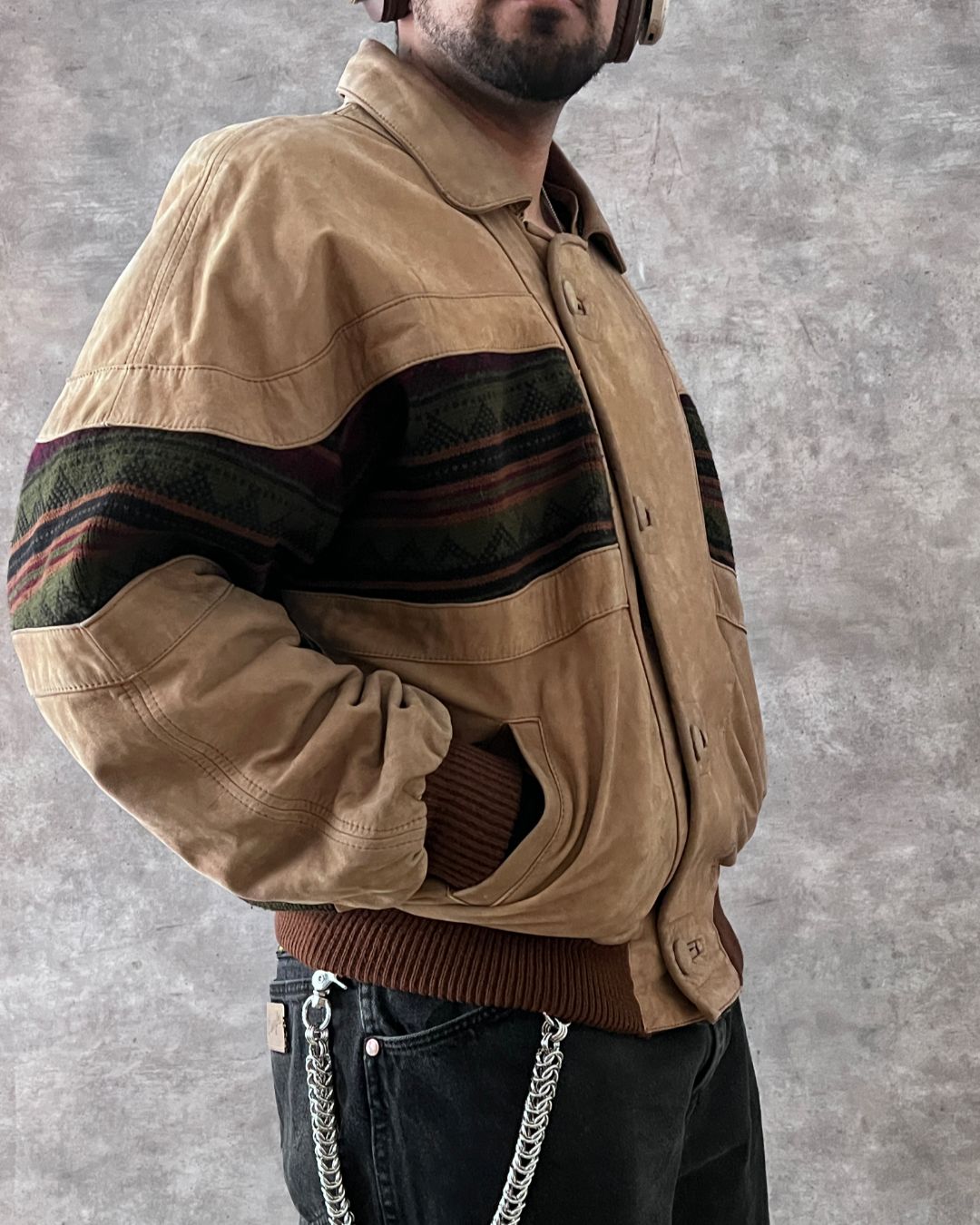 VINTAGE LEATHER JACKET (M)