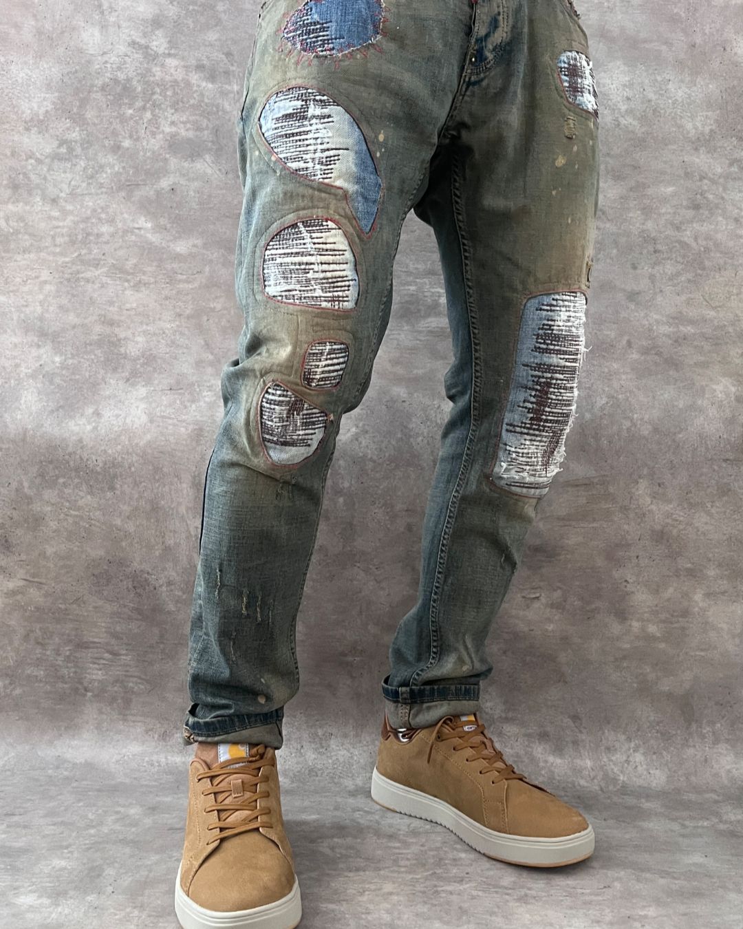 DSQUARED2 DISTRESSED JEANS (32)