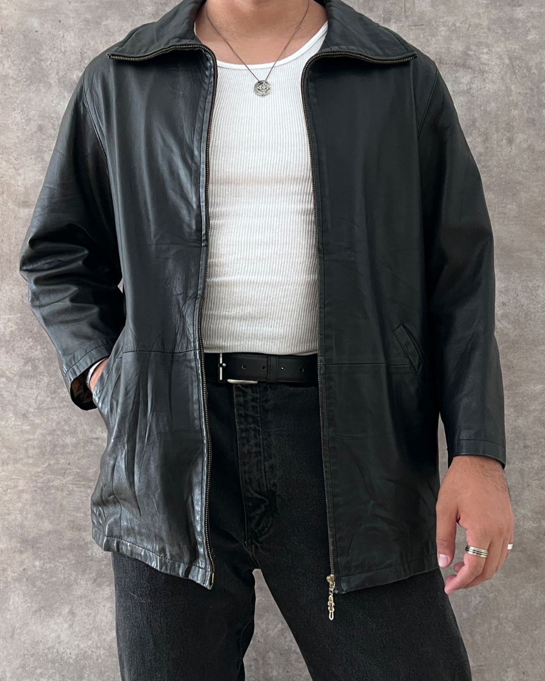LEATHER COAT (S)
