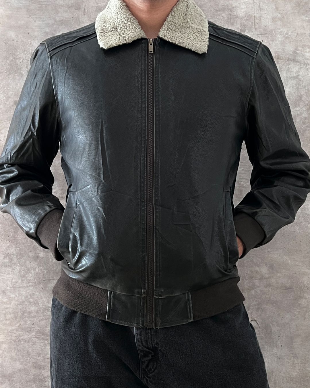 LEATHER JACKET SH (S/M)