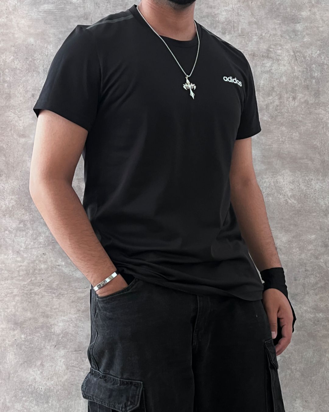 ADIDAS TEE BLACK (L)