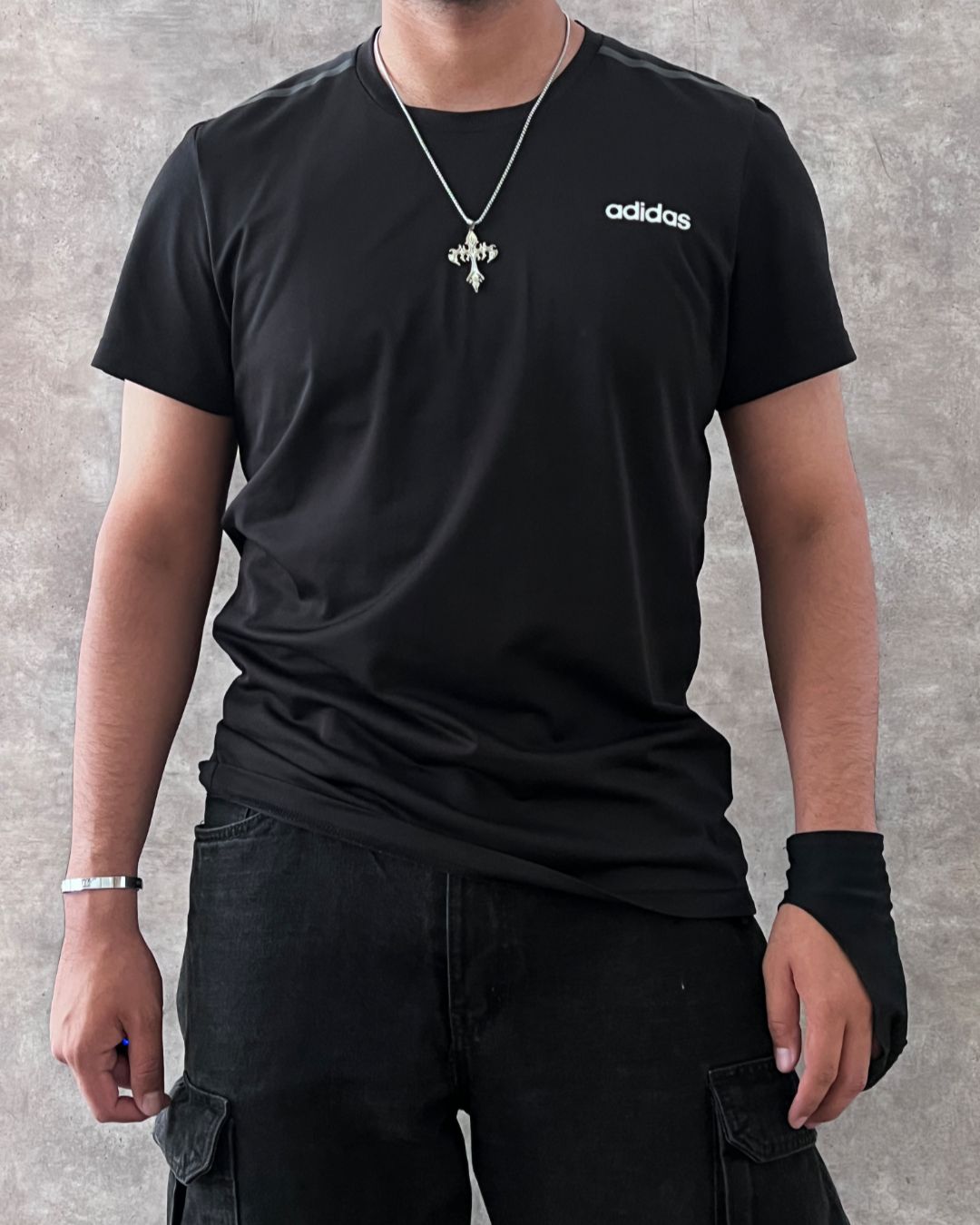 ADIDAS TEE BLACK (L)