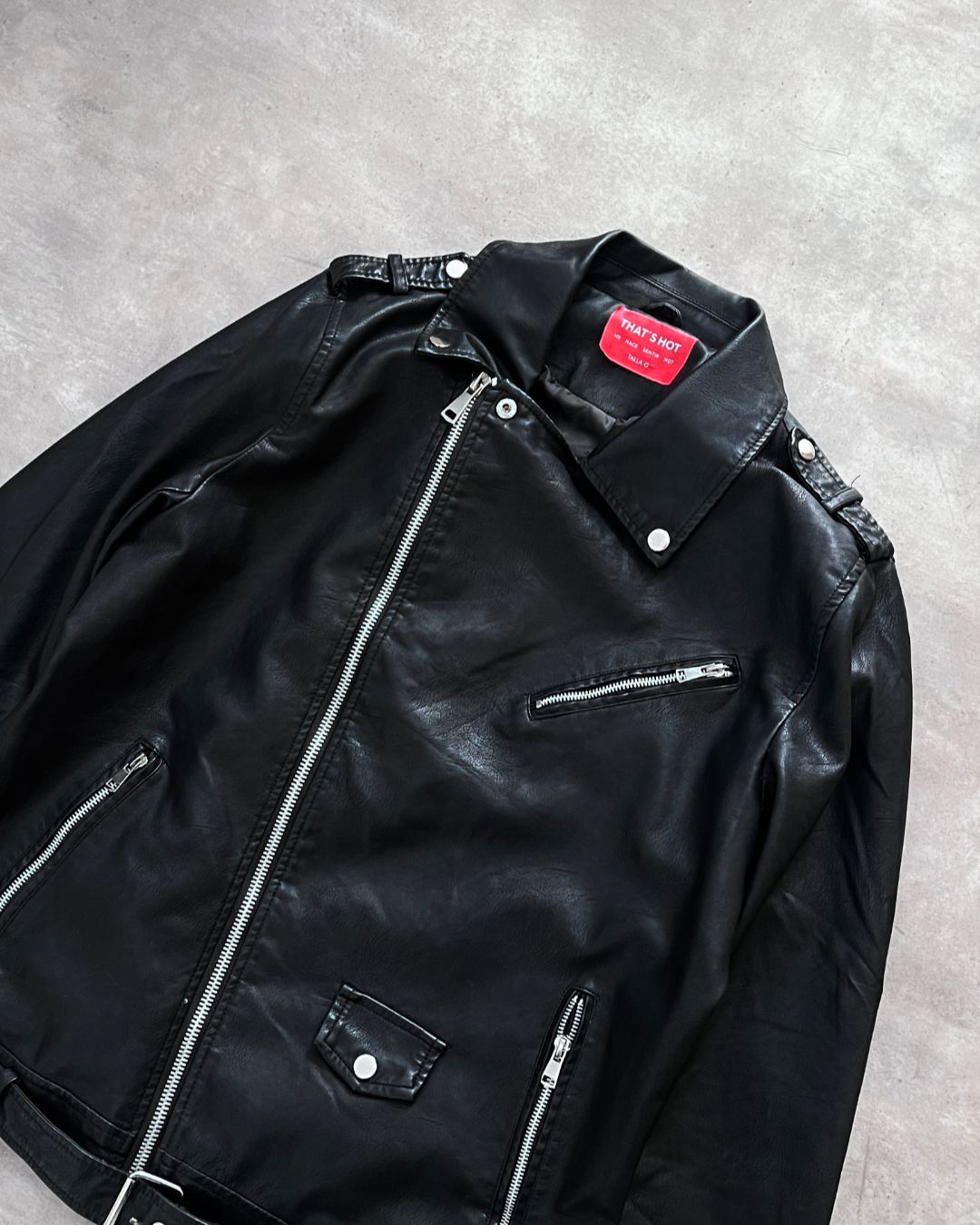BIKER FAUX LEATHER JACKET (L)