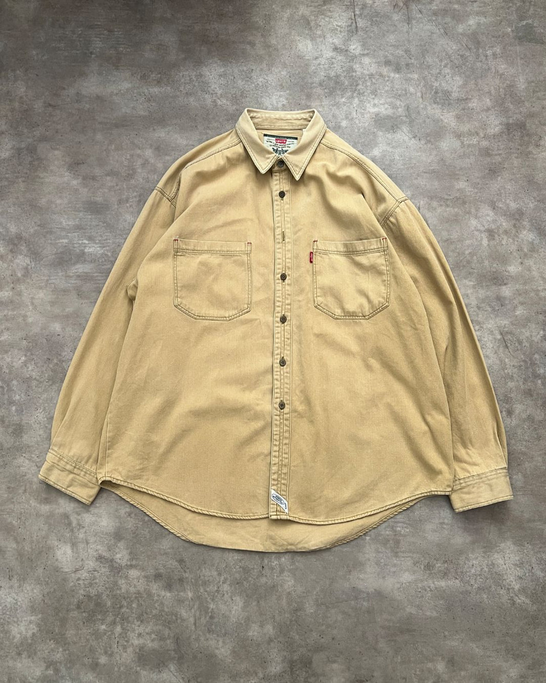 LEVI’S WORK SHIRT (XL)