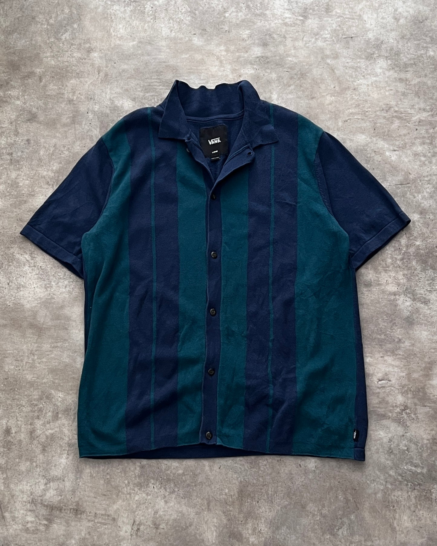 Vans shirt (L)
