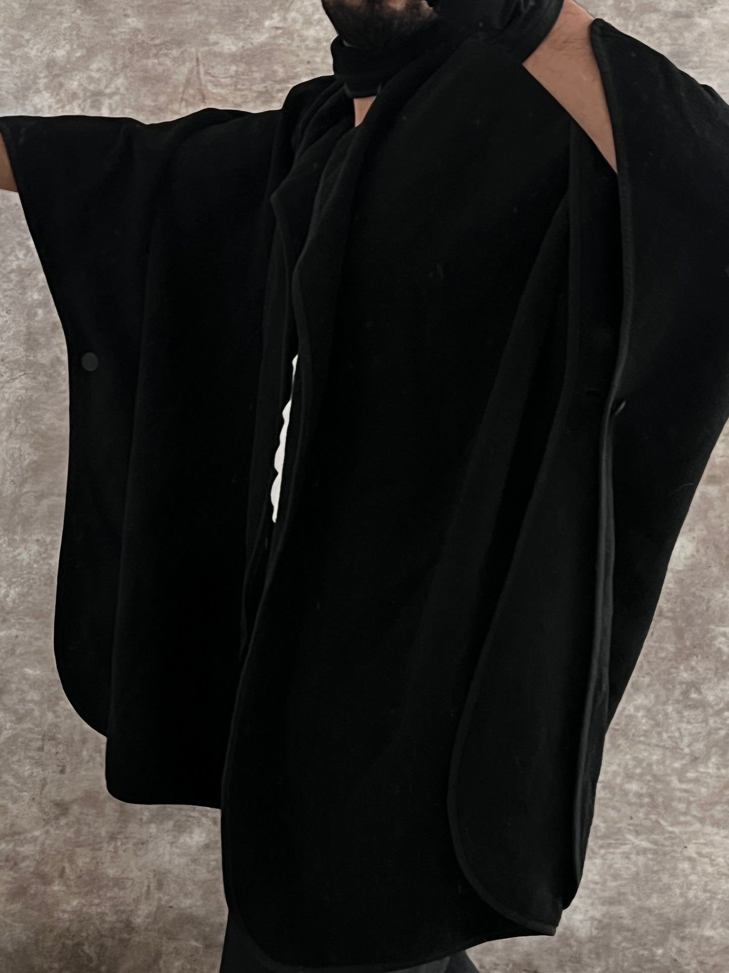 Capa Black Wool (Unitalla)