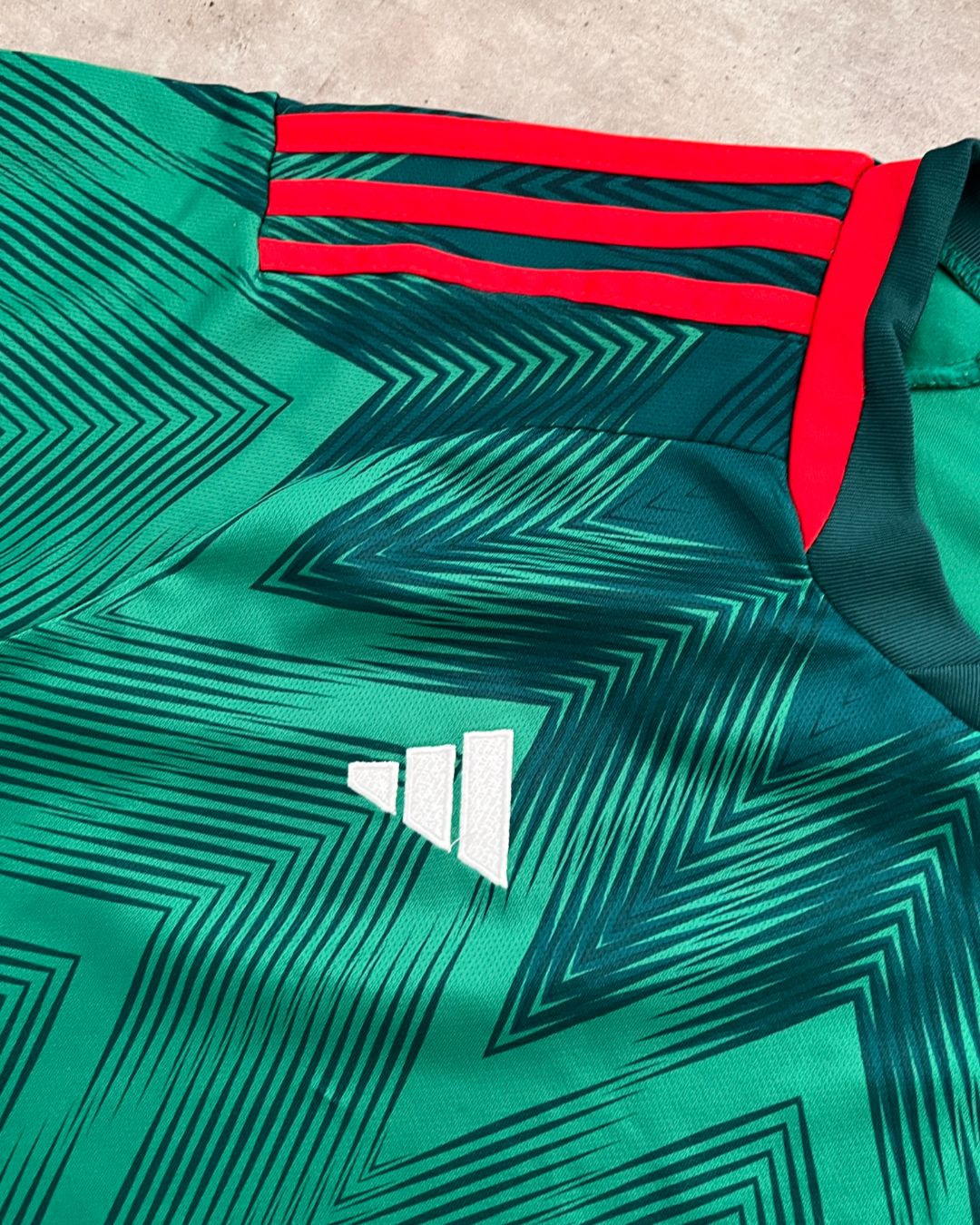 MEXICO TEE (M)
